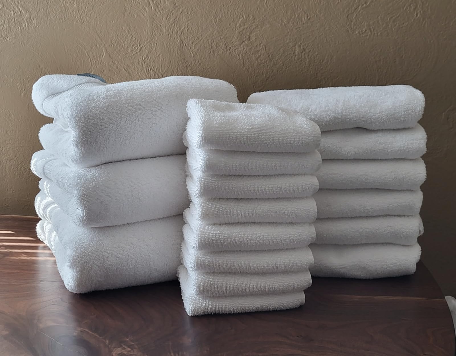 Luxury White Bath Towel Set of 8 Pieces - 100% Turkish Cotton 700 GSM Highly Absorbent Towels for Bathroom, 2 Bath Towels, 2 Hand Towels, 4 Washcloths customer photo 1