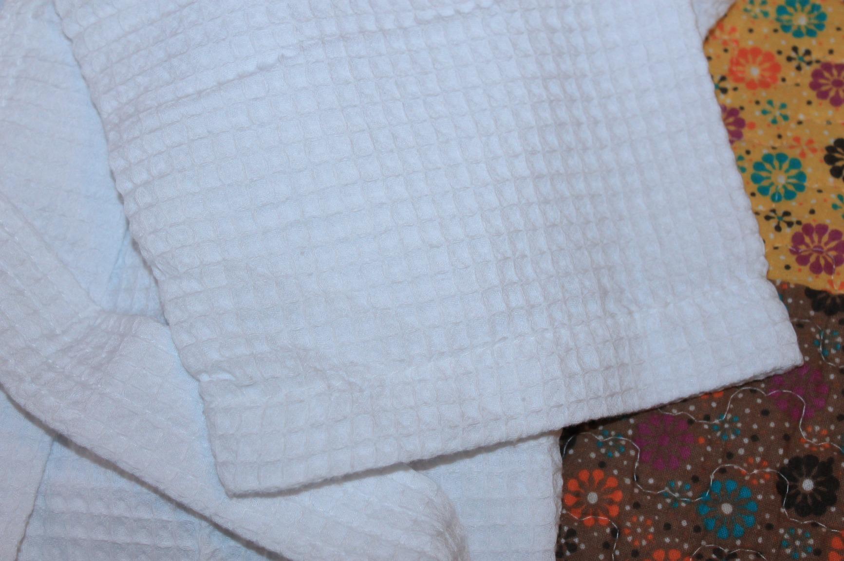 Turkish Linen Waffle Knit Lightweight Kimono Spa & Bath Robes for Women - Quick Dry - Soft customer photo 2