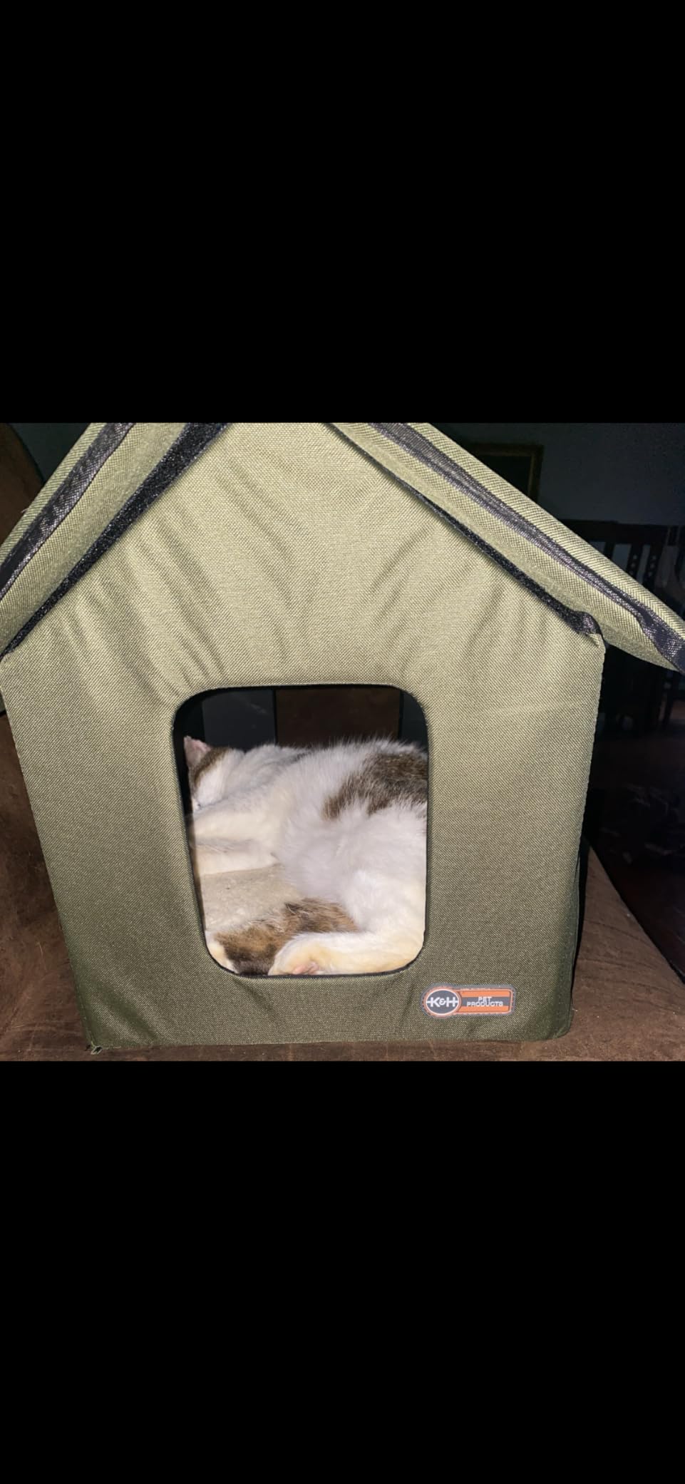K&H Heated Cat House, Outdoor Kitty Shelter, Safety Listed, 20W, Olive customer photo 2