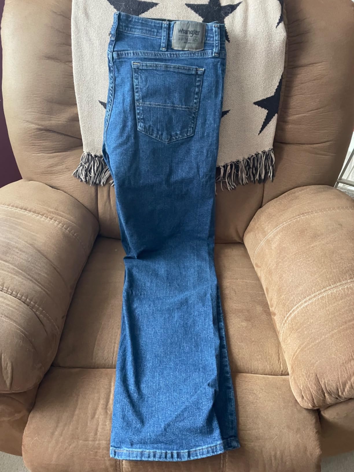 Wrangler Authentics Men's Comfort Flex Waist Relaxed Fit Jean customer photo 1