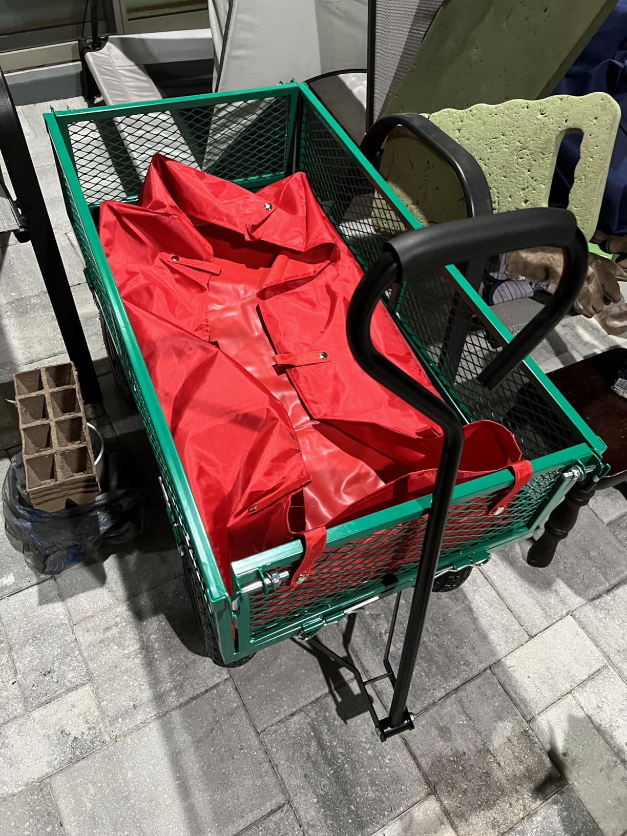 BestMassage Heavy Duty 500 Lbs Capacity Mesh Steel Garden Cart Folding Utility Wagon with Removable Sides for Beach Lawn Yard Landscape (Deep Green) customer photo 2