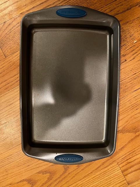 Rachael Ray Nonstick Bakeware Cookie Pan Set, Baking Sheets, 3-Piece, Gray customer photo 2