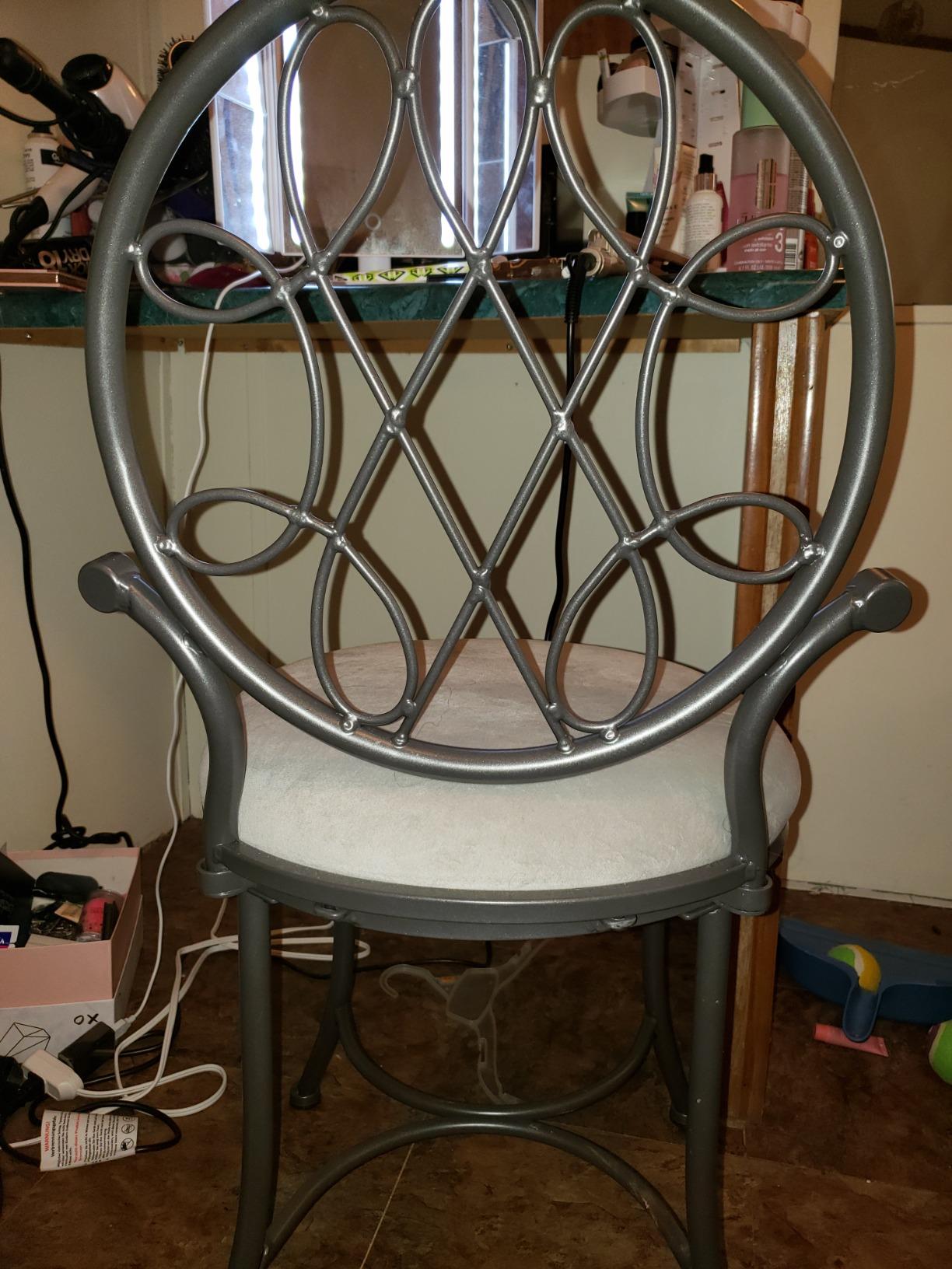 Hillsdale O'Malley Vanity Stool with Spiral Pattern Design, White customer photo 2
