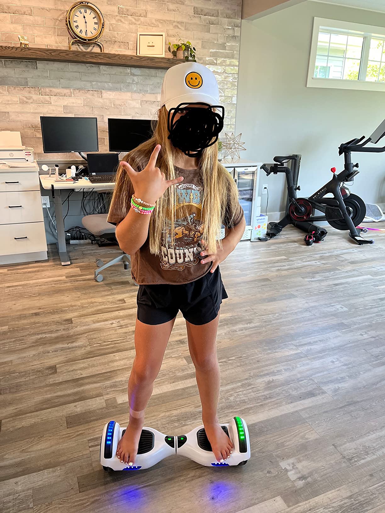 CBD 6.5'' Offroad Scooter with Corlorful LED and Music Speaker customer photo 2