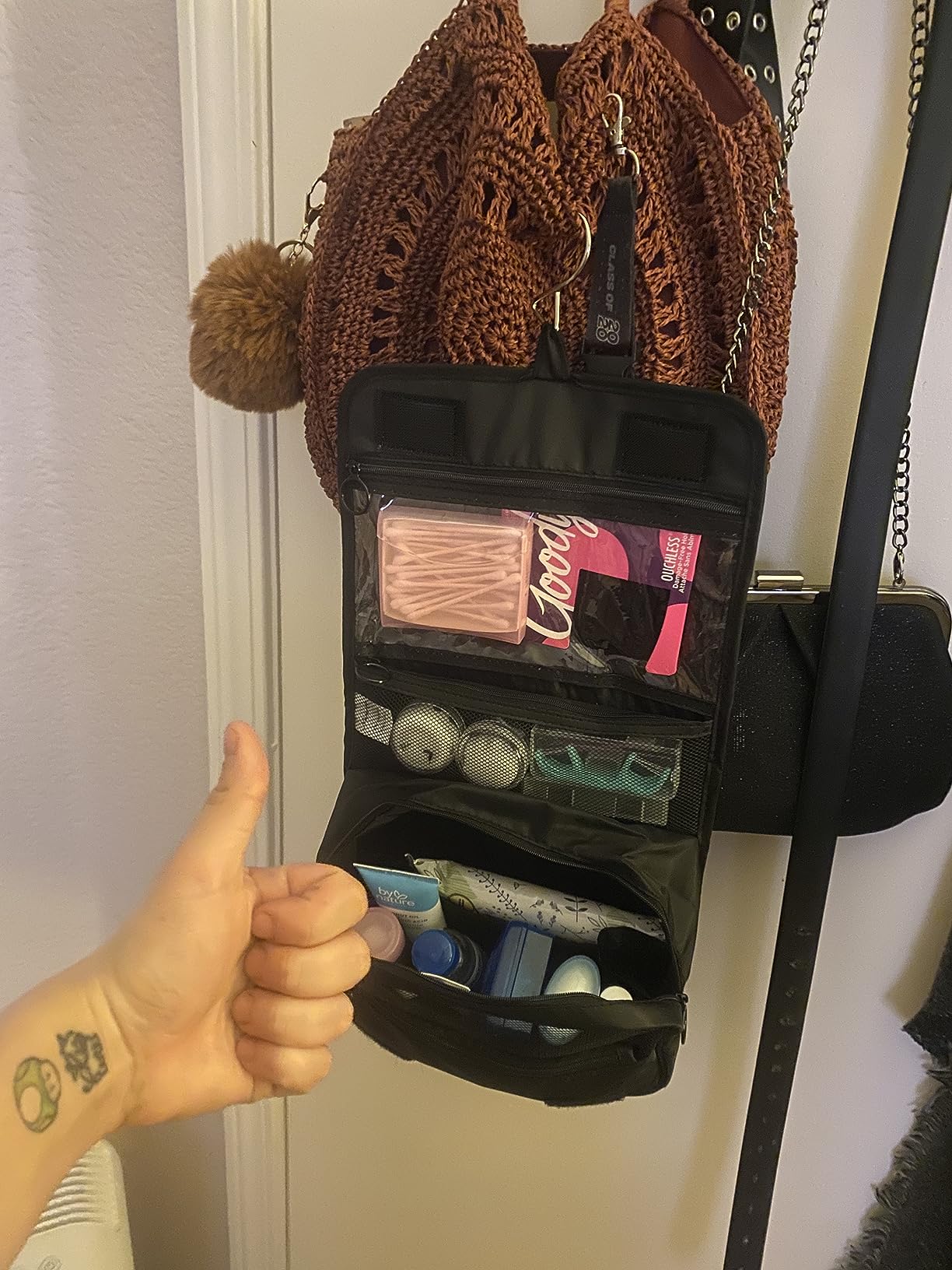 Narwey Small Hanging Travel Toiletry Bag for Women, Travel Bag for Toiletries, Makeup Bag Organizer Make Up Bags Cosmetic Bags for Girls customer photo 2