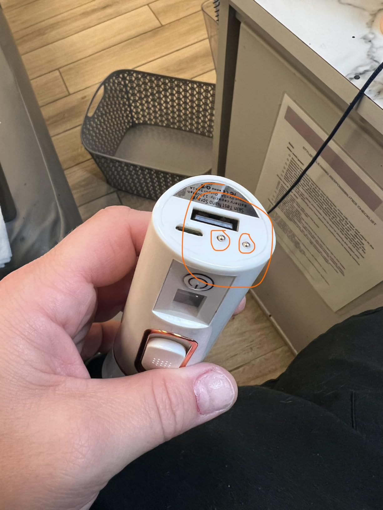 Handy Nano Mist Sprayer with Skin Analyzer Moisture Tester customer photo 1