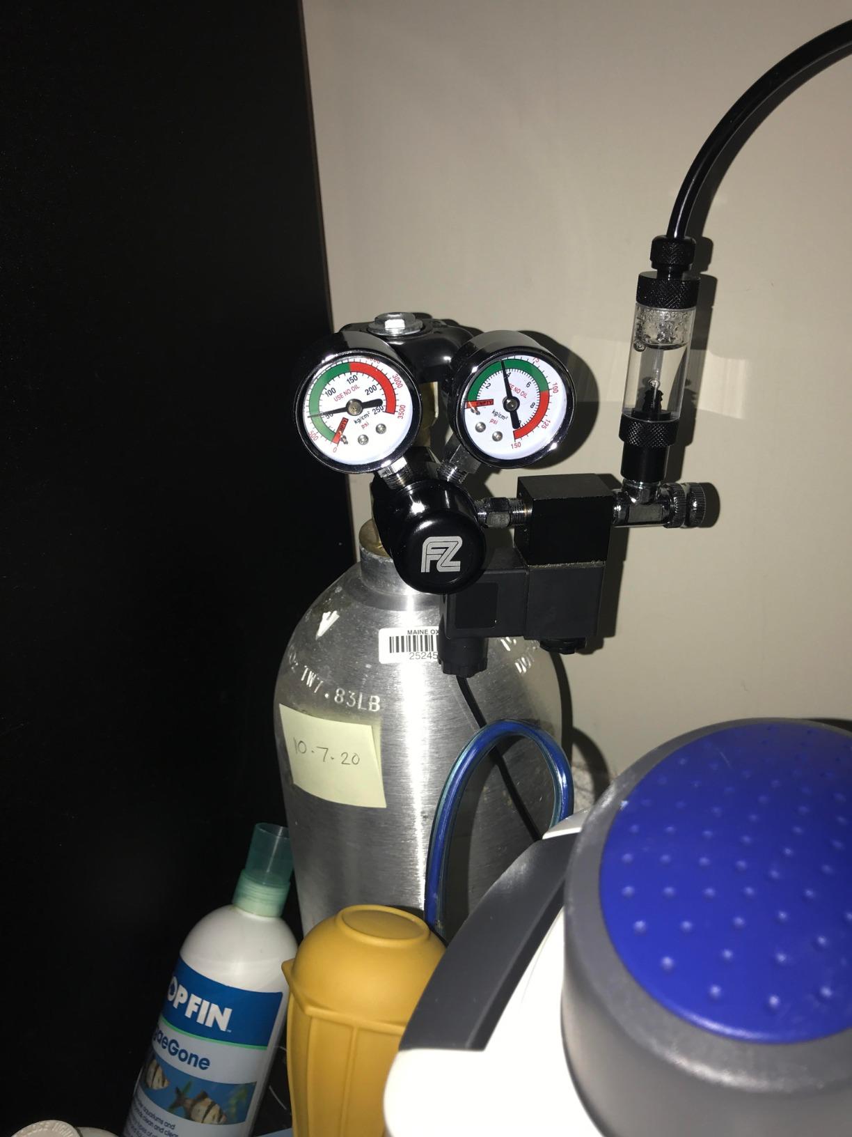 FZONE Aquarium Co2 Regulator DC Solenoid with Bubble Counter and Check Valve Plant Grow DIY CO2 System CGA320 Side Open Cylinder customer photo 1