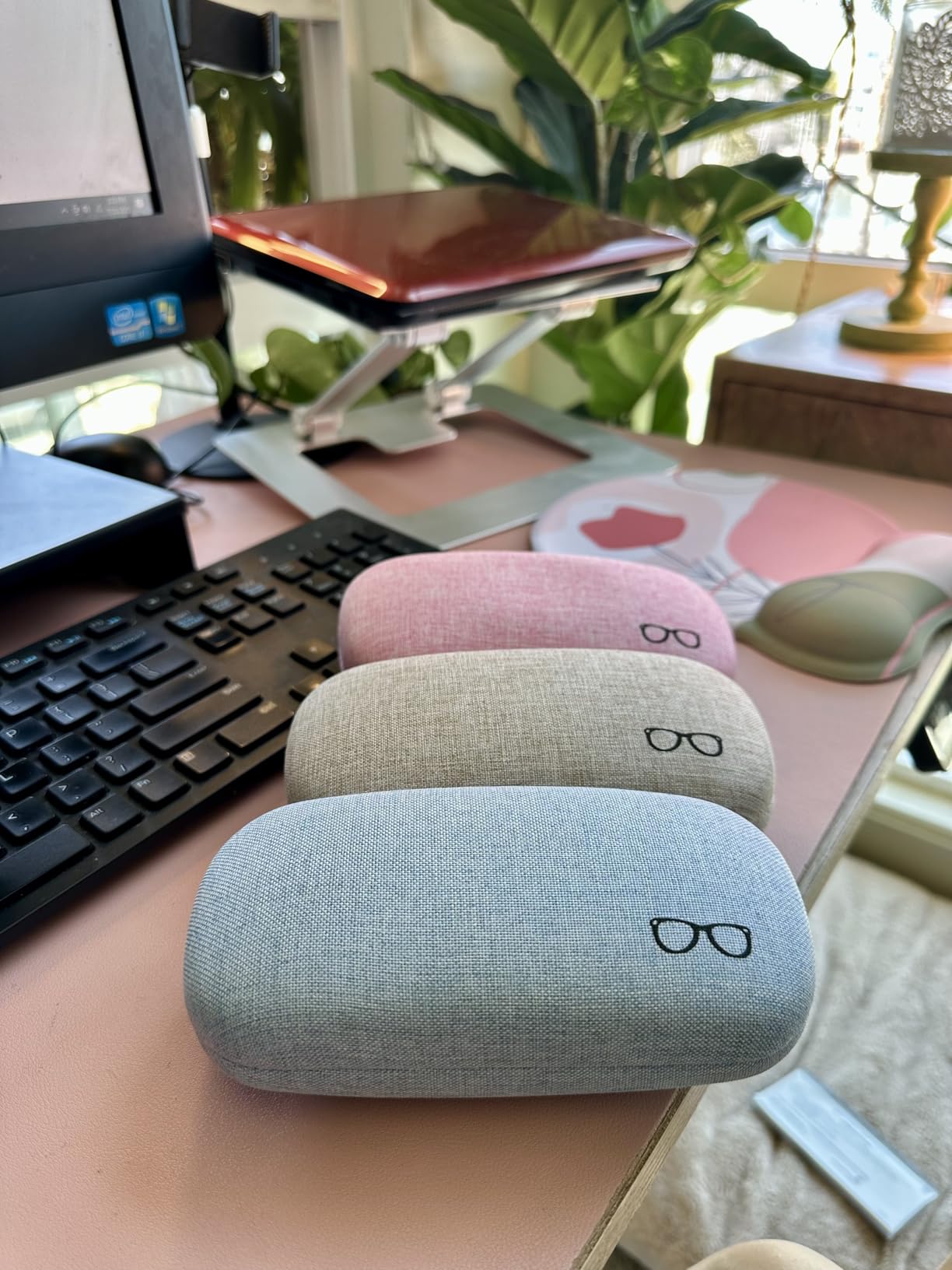 Vemiss Hard Shell Sunglasses Case, Large Linen Fabric Protective Glasses Case for Men Women customer photo 1