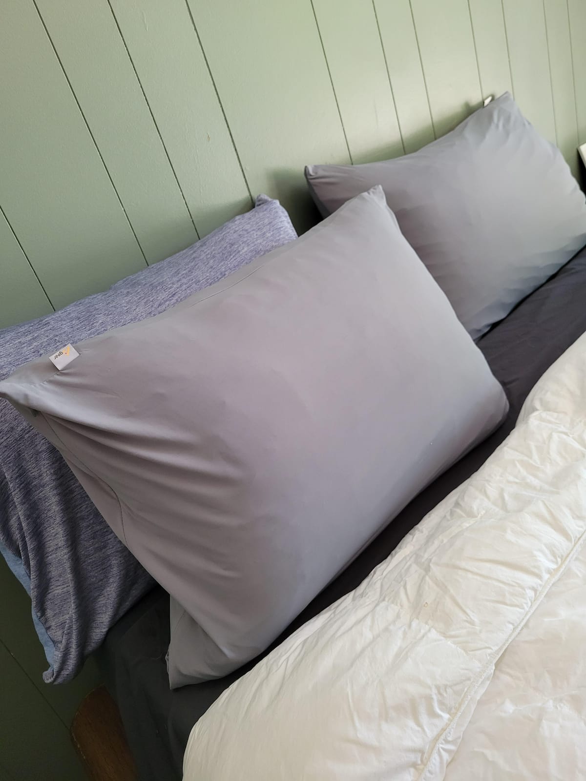 LUXEAR Cooling Pillow Cases for Hot Sleepers, Set of 2, Standard Size, Gray customer photo 1