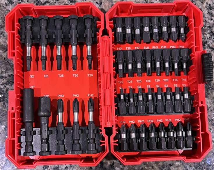 Amazon Basics 42-Piece Impact Screwdriver Bit Set with Phillips, Slotted and Torx Bits, Portable Storage Case customer photo 1
