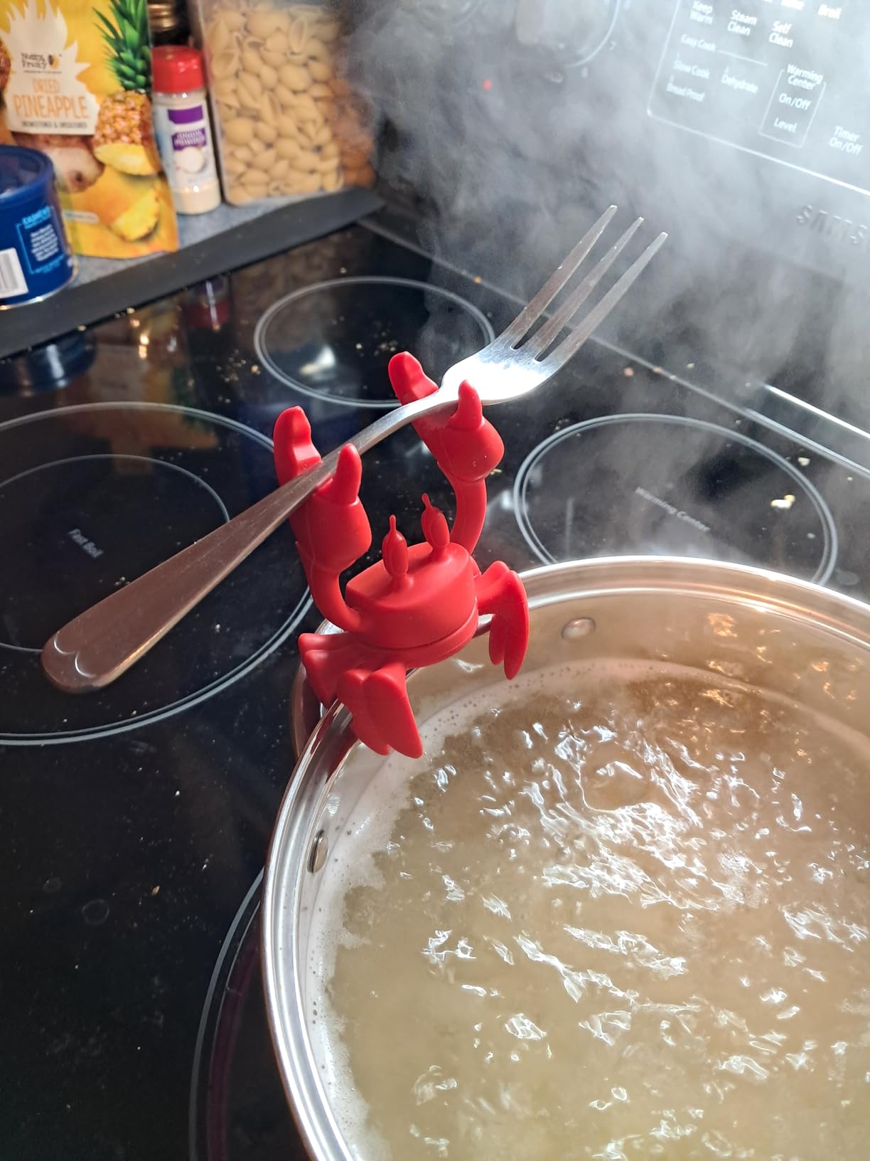 OTOTO 2 in 1 Silicone Spoon Rest & Steam Releaser - Large Spoon Holder for Stove Top - Unique and Useful Gift for Cooking - Heat Resistant Utensil Rest, Kitchen Gadgets, Red Gift (Red the Crab) customer photo 1