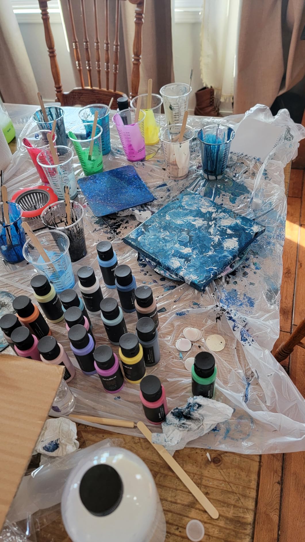 Nicpro Acrylic Pouring Kit, Artist Starter Supplies Including 19 Colors customer photo 1