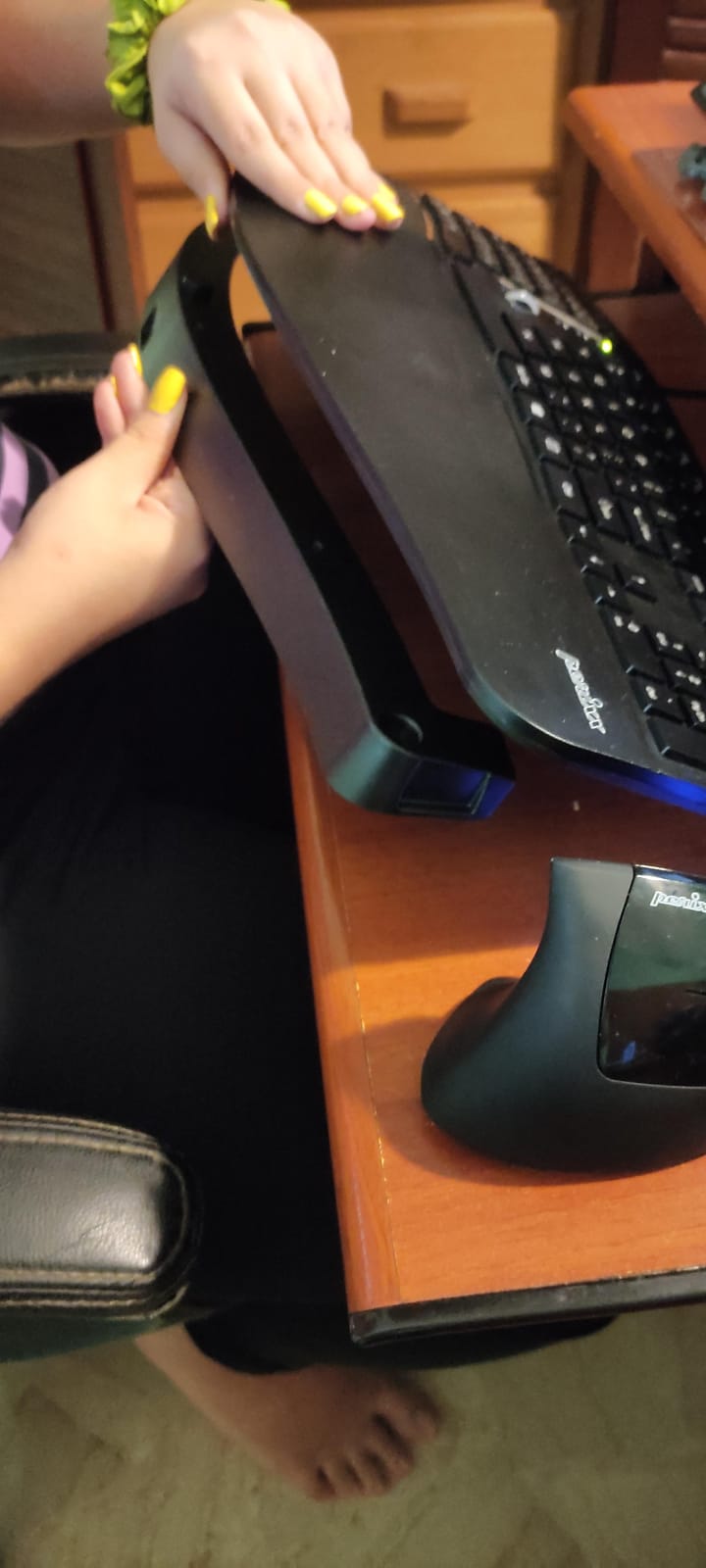 Perixx Periduo-505, Wired USB Ergonomic Split Keyboard and Vertical Mouse Combo with Adjustable Palm Rest and Short Tactical Membrane Keys, US English Layout customer photo 1