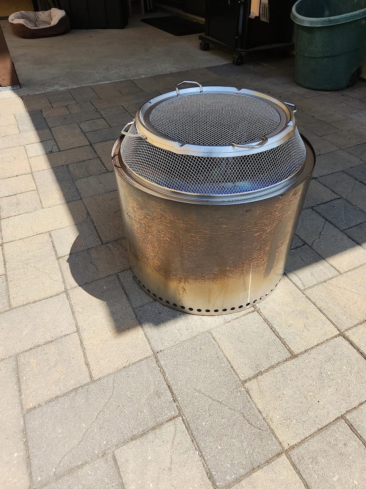Solo Stove Ranger Shield - Durable Stainless Steel Spark Protector Mesh Screen for Fire Pits, Keeps Pops and Hot Embers Contained for Safe Outdoor Fires, Includes Shield Removal Tools customer photo 1