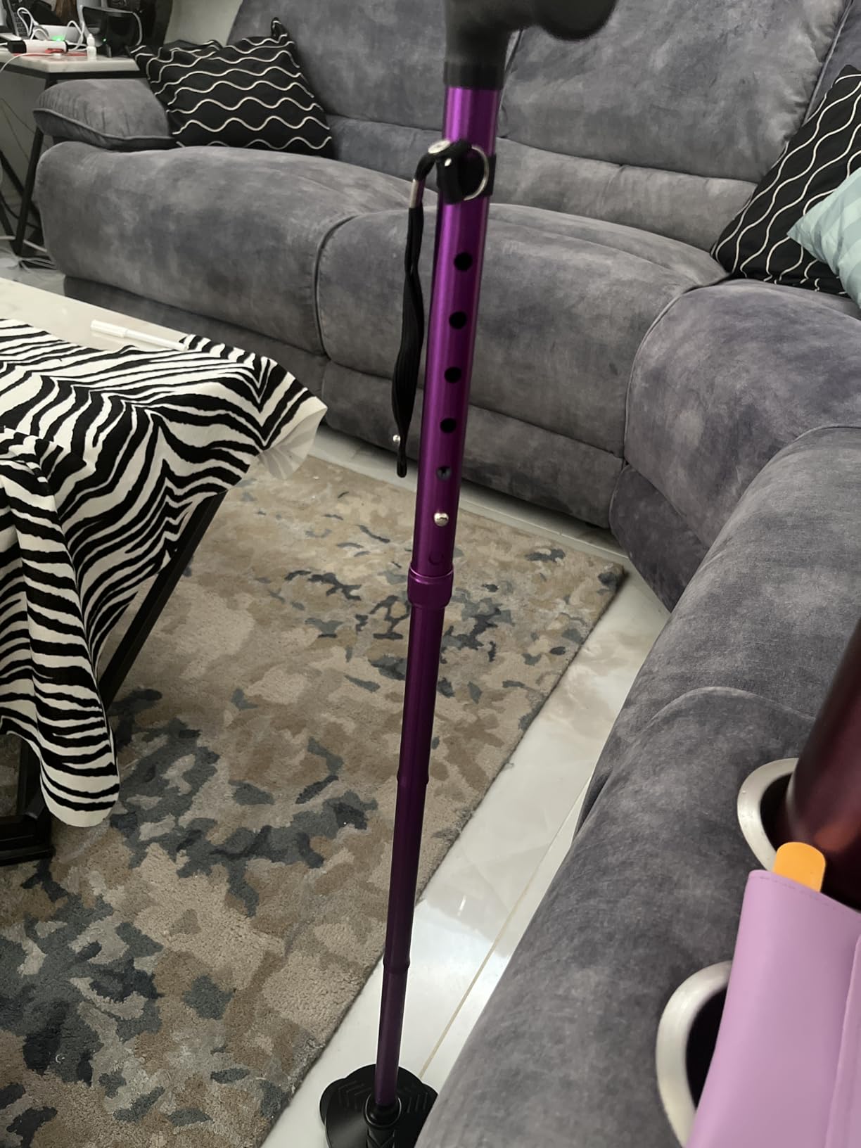 HONEYBULL Walking Cane for Men & Women, Foldable Free Standing Cane customer photo 1