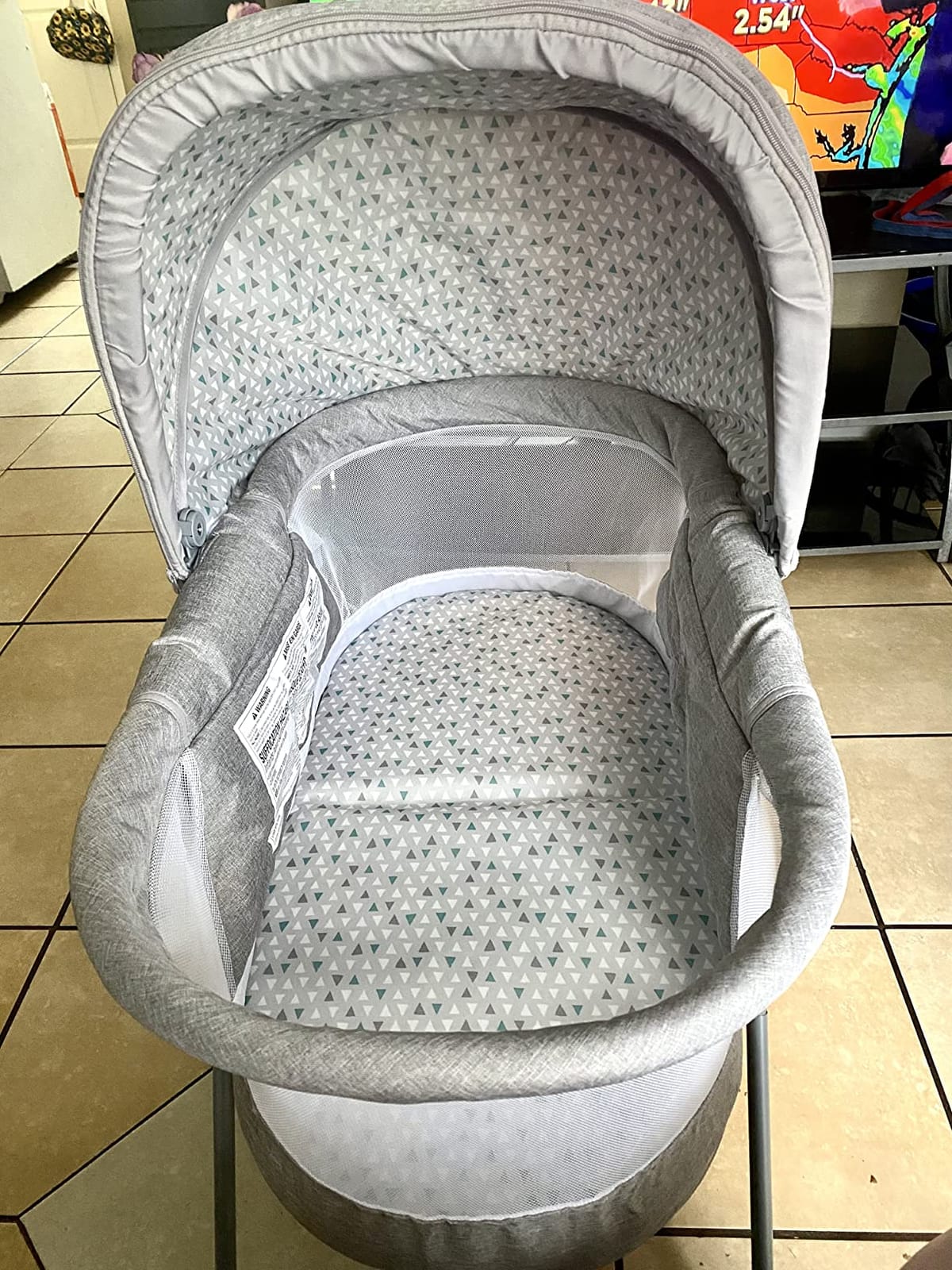 Safety 1st Nap and Go Rocking Bassinet, Star Gazer customer photo 2