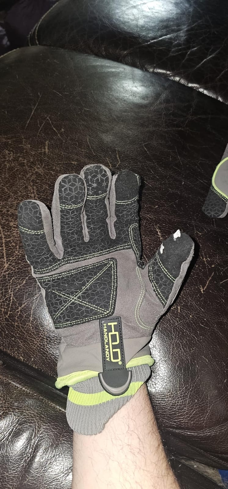 HANDLANDY Winter Work Gloves, 3M Thinsulate Waterproof Insulated Glove for Men Women customer photo 2