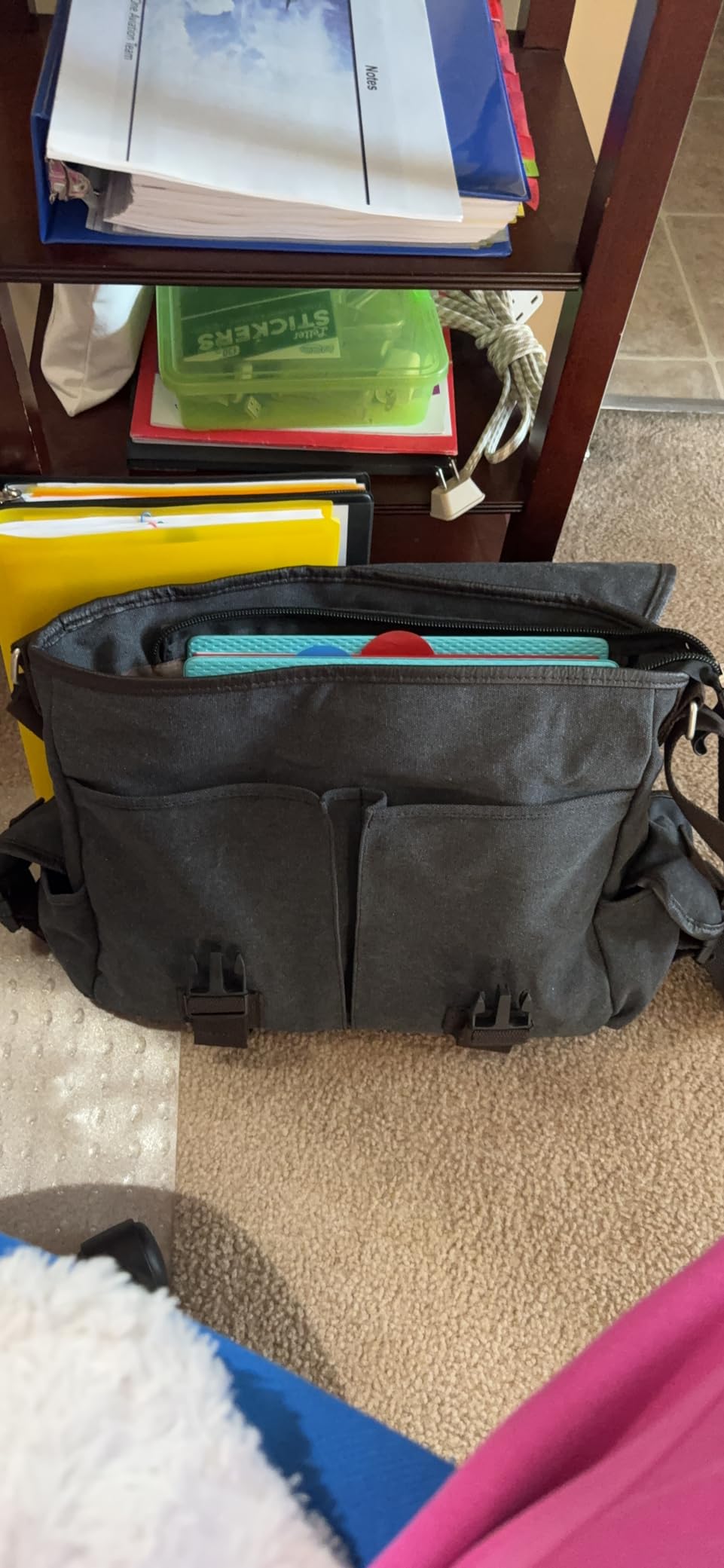 [Upgraded] Vintage Canvas Messenger Bag 13 15.6 17 inches Large Book Laptop Shoulder Bag Women Men New (Black, X-Large) customer photo 2