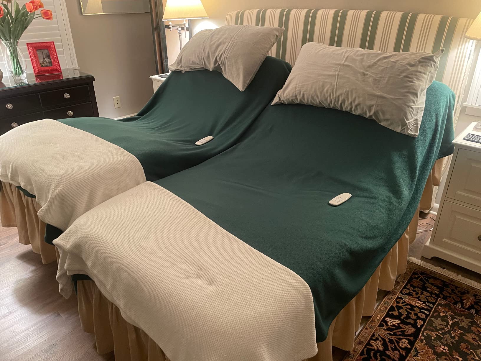 Lucid® L600 Adjustable Bed Frame – Zero Gravity – Massage – App, Full customer photo 2