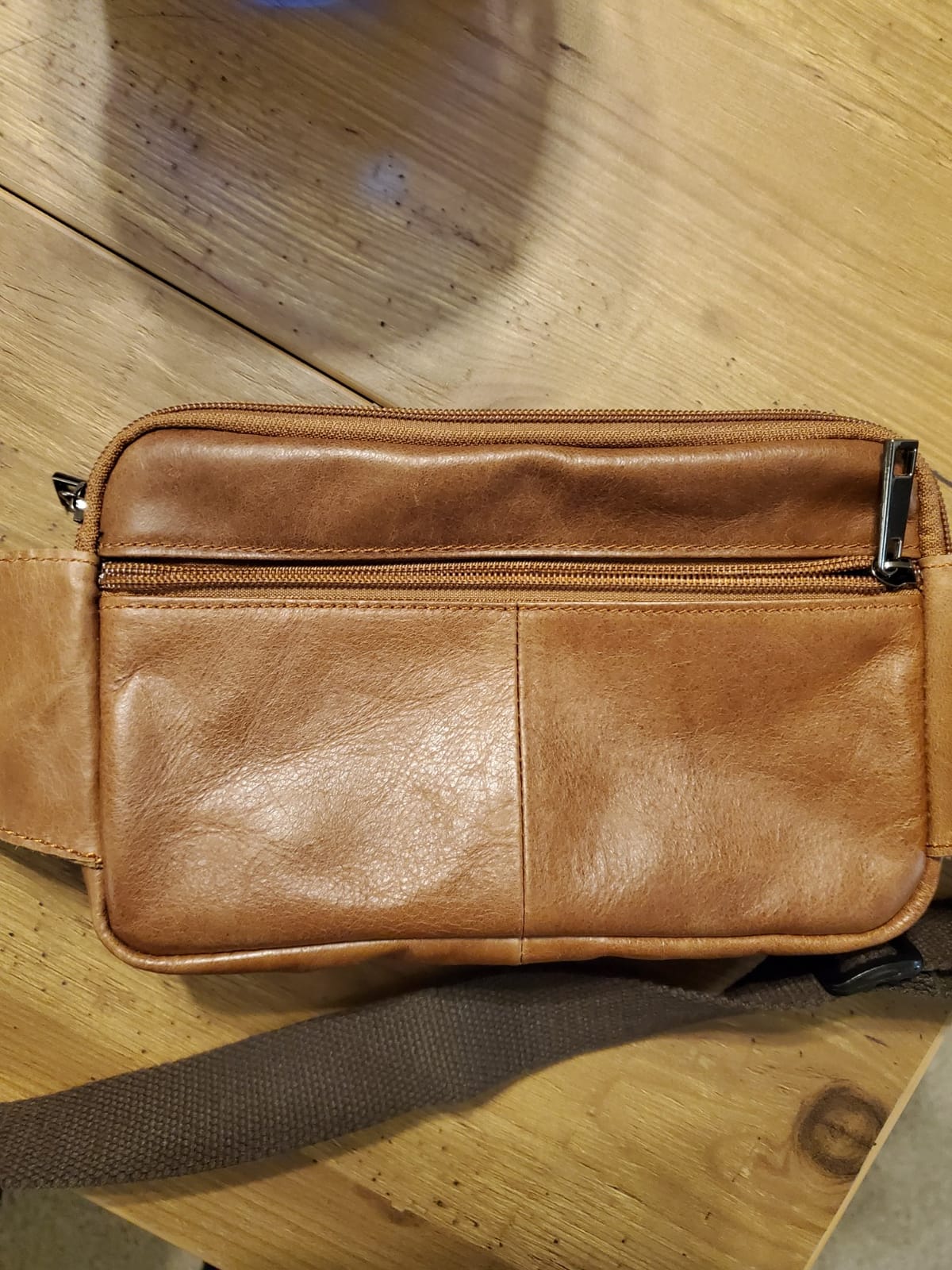 NIUCUNZH Real Leather Fanny Pack for Men Women Sling Waist Packs for Travel customer photo 2
