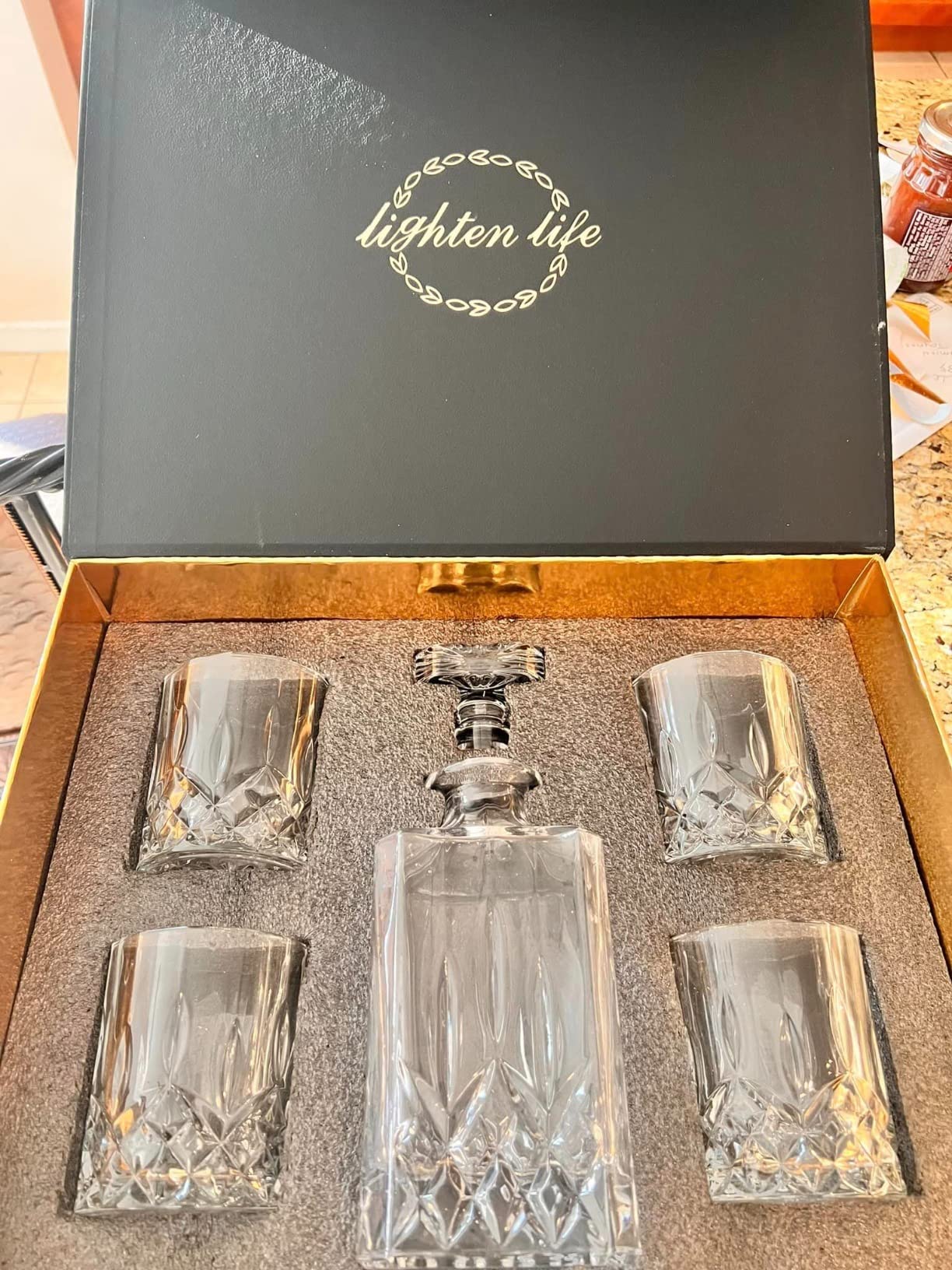 LIGHTEN LIFE Whiskey Decanter Set for Men - Whiskey Decanter with 4 Whiskey Glasses in Gift Box, Non-Lead Glass for Bourbon and Liquor - Perfect for Dad, Husband, Retirement, Whiskey Lovers customer photo 2