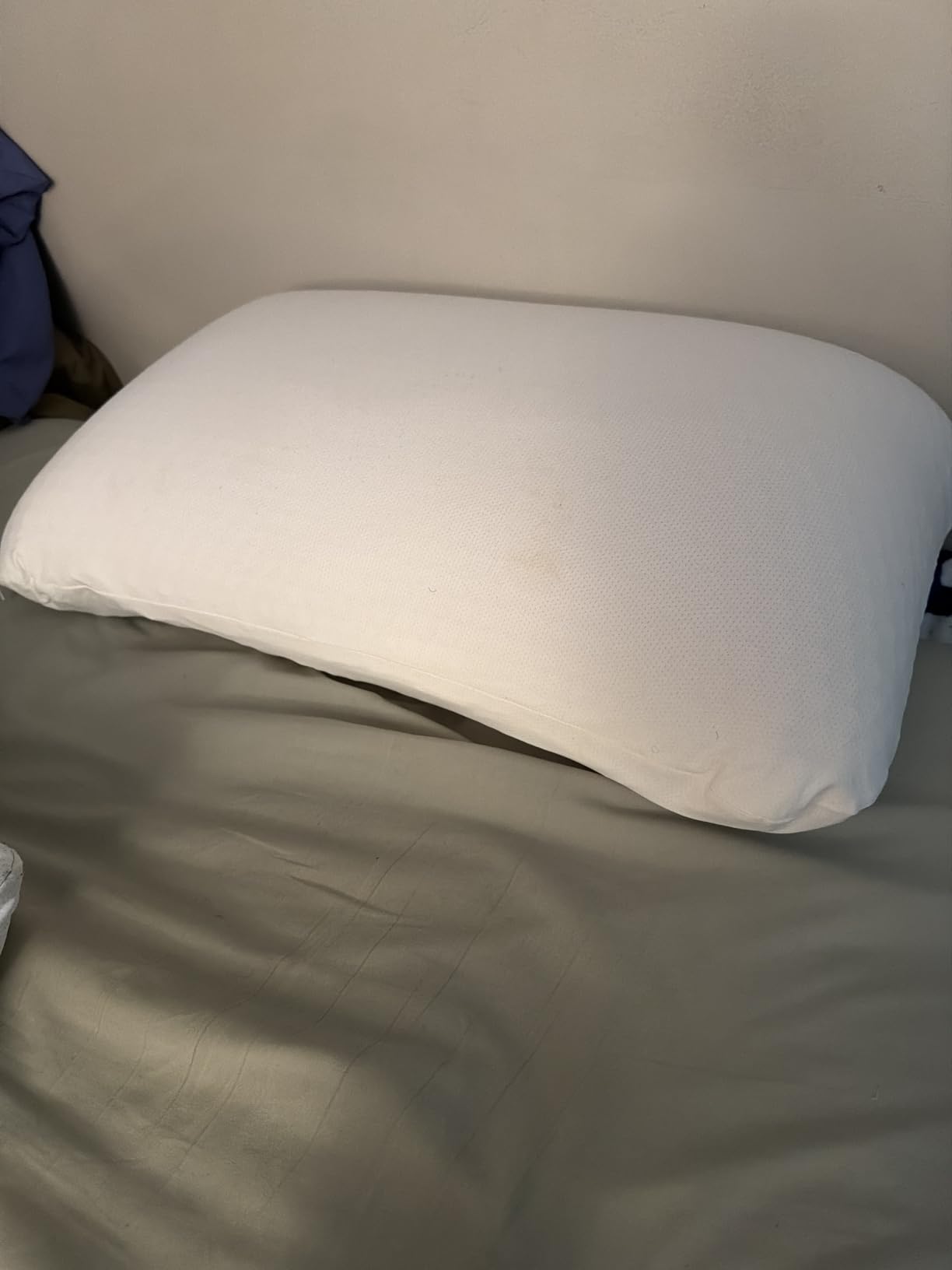 Purple Harmony Pillow - Medium Loft, Standard Size, Cooling Gel Neck Pillow customer photo 1