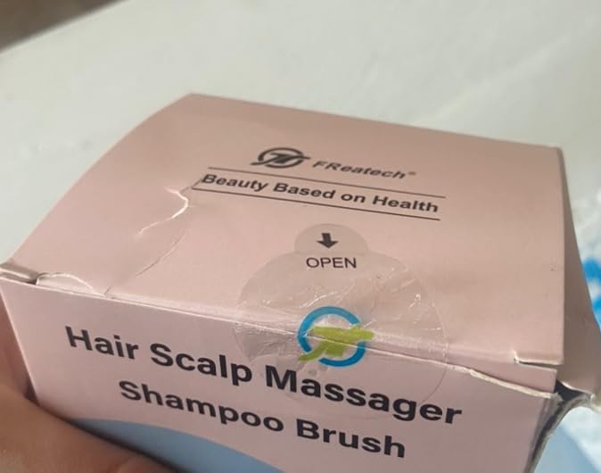 FREATECH Scalp Scrubber Scalp Massager Hair Growth, Shower Shampoo Brush with Silicone Bristles for Dandruff Removal and Hair Care, Wet & Dry Hair Massager Scalp Exfoliator for Men Women Kids,Black customer photo 1