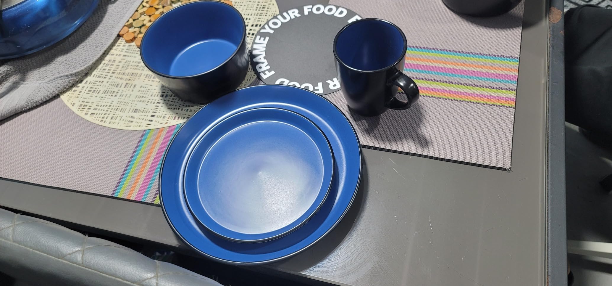 Stone Lain Albie Stoneware 16-Piece Modern Dinnerware Set, Kitchen Plates and Bowls Sets, Service for 4, Blue and Black, Microwave & Dishwasher Safe customer photo 1