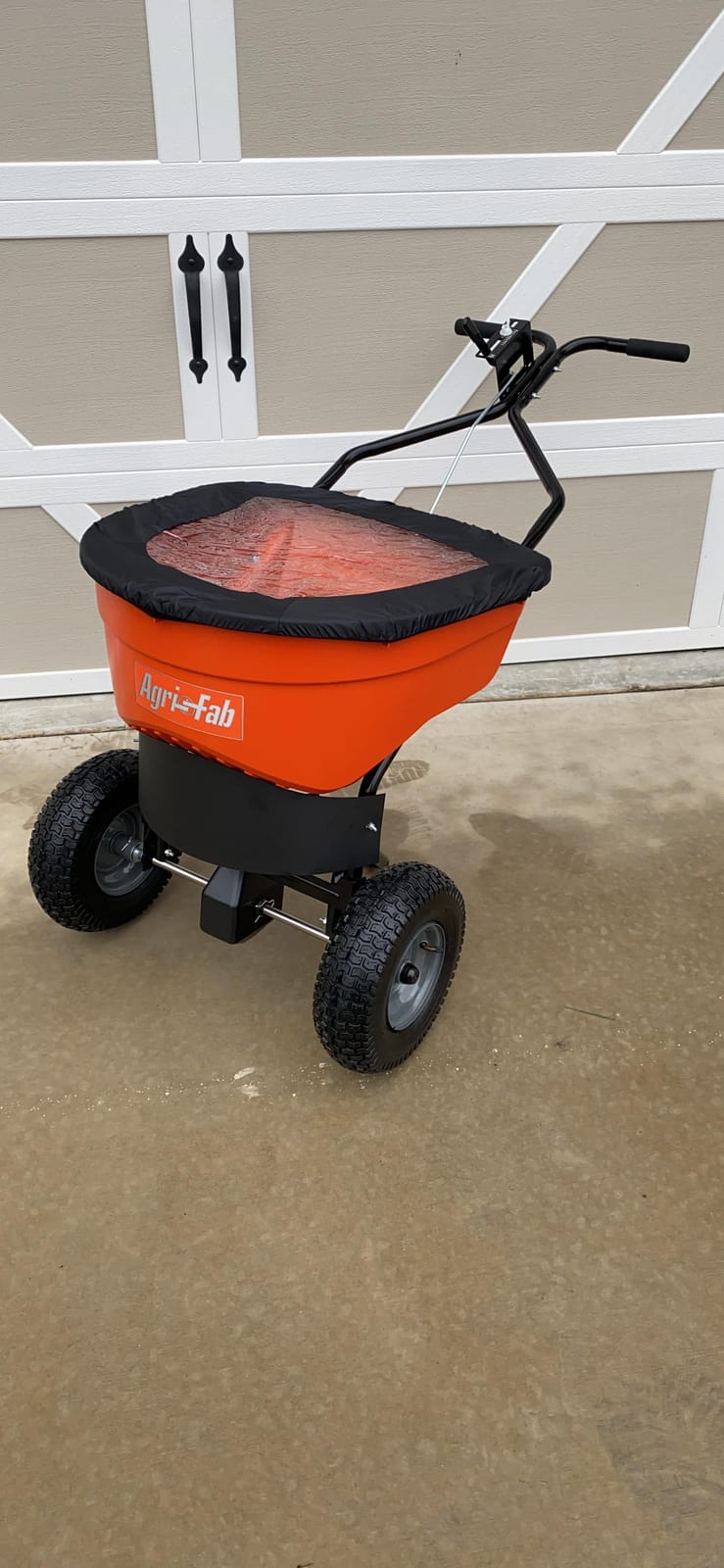 Agri-Fab 45-0548 130 lb. Commercial Push Spreader, Orange/Black customer photo 2