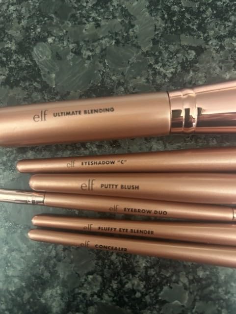 e.l.f. Flawless Face Kit, 6-Piece Brush Collection, Brushes For Face, Eyes & Brows, Vegan & Cruelty-Free customer photo 2