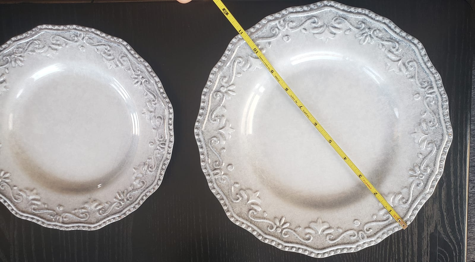 TP 18-Piece Melamine Dinnerware Sets, Service for 6, White customer photo 2