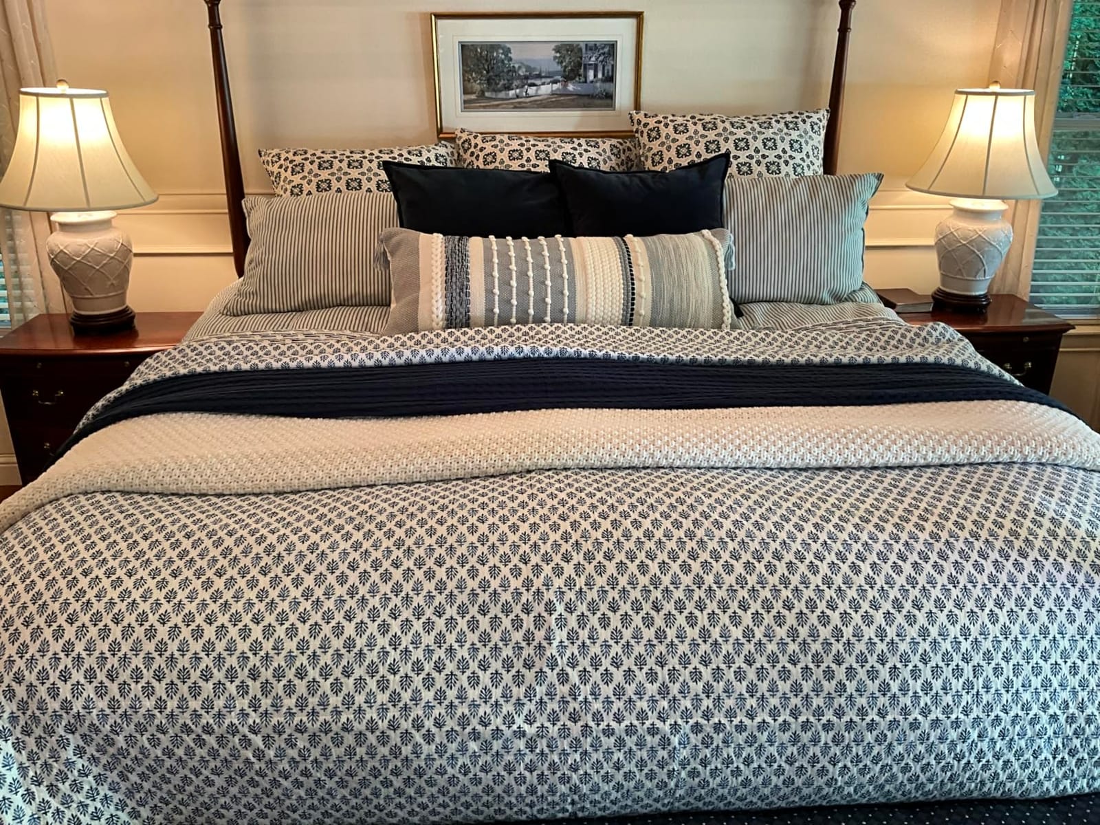 Bedsure Cooling Waffle Blanket for Hot Sleepers, Ivory, Queen, 90