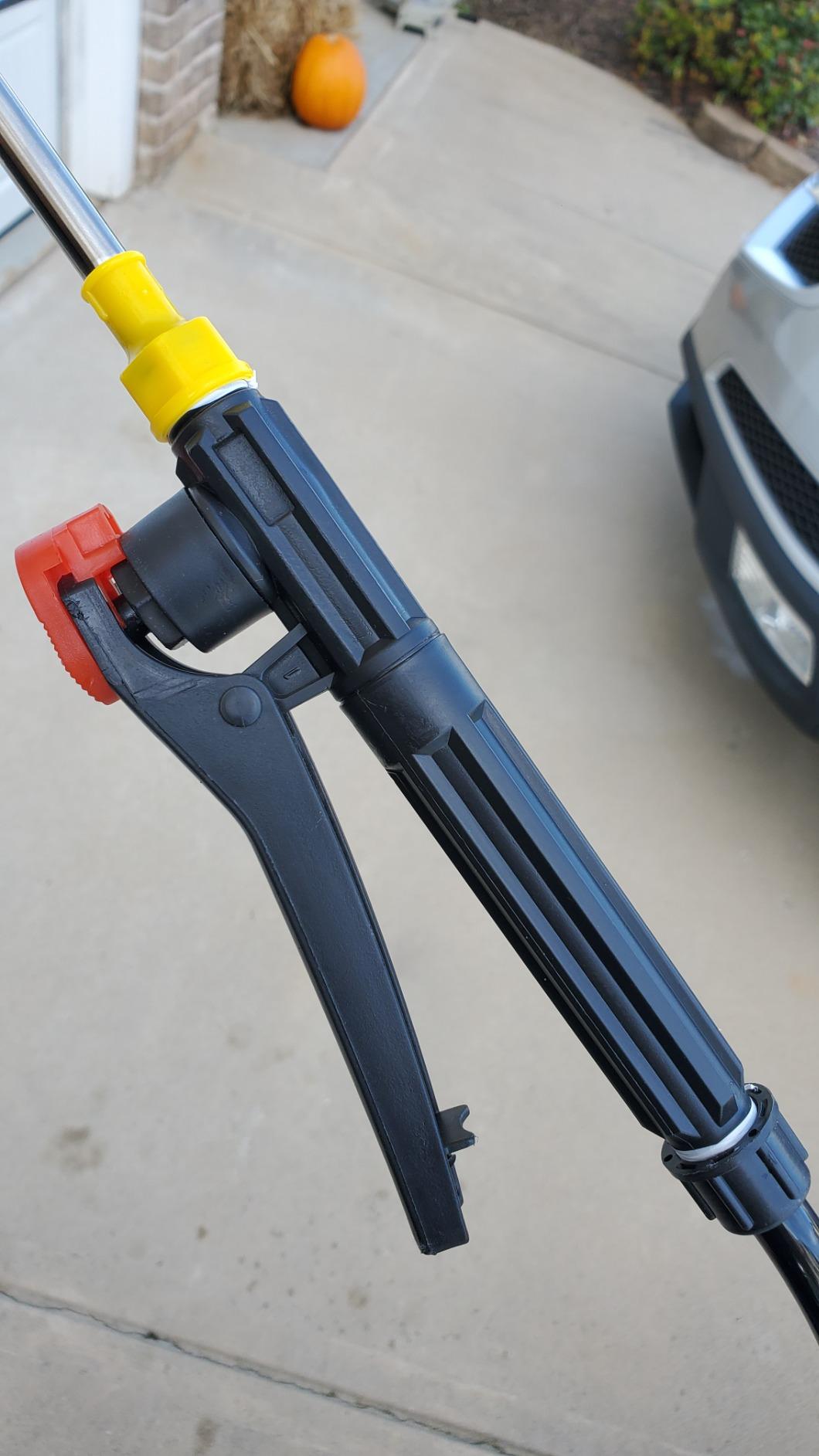 PetraTools 3 Gallon Battery Powered Backpack Sprayer - 2.5 Hour Runtime customer photo 2