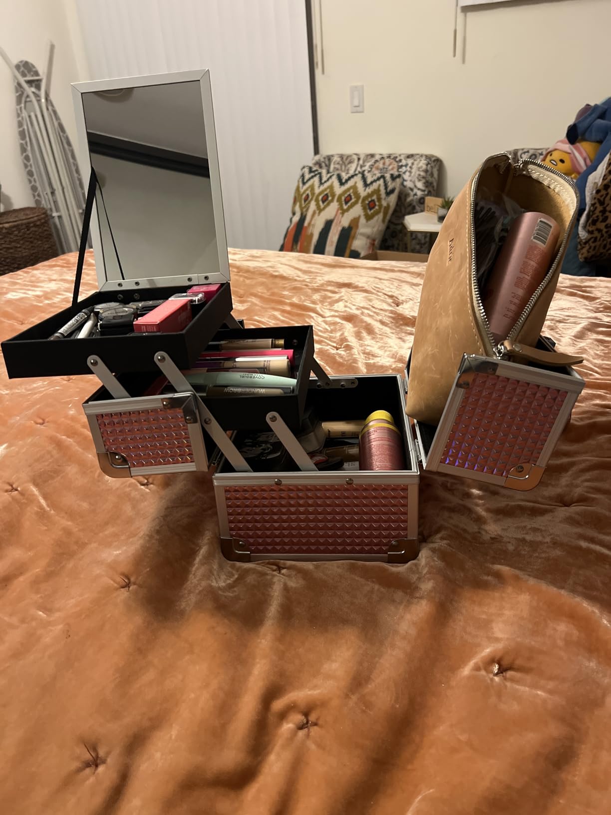 Joligrace Makeup Case Organizer Makeup Box Cosmetic Train Case with Mirror customer photo 2