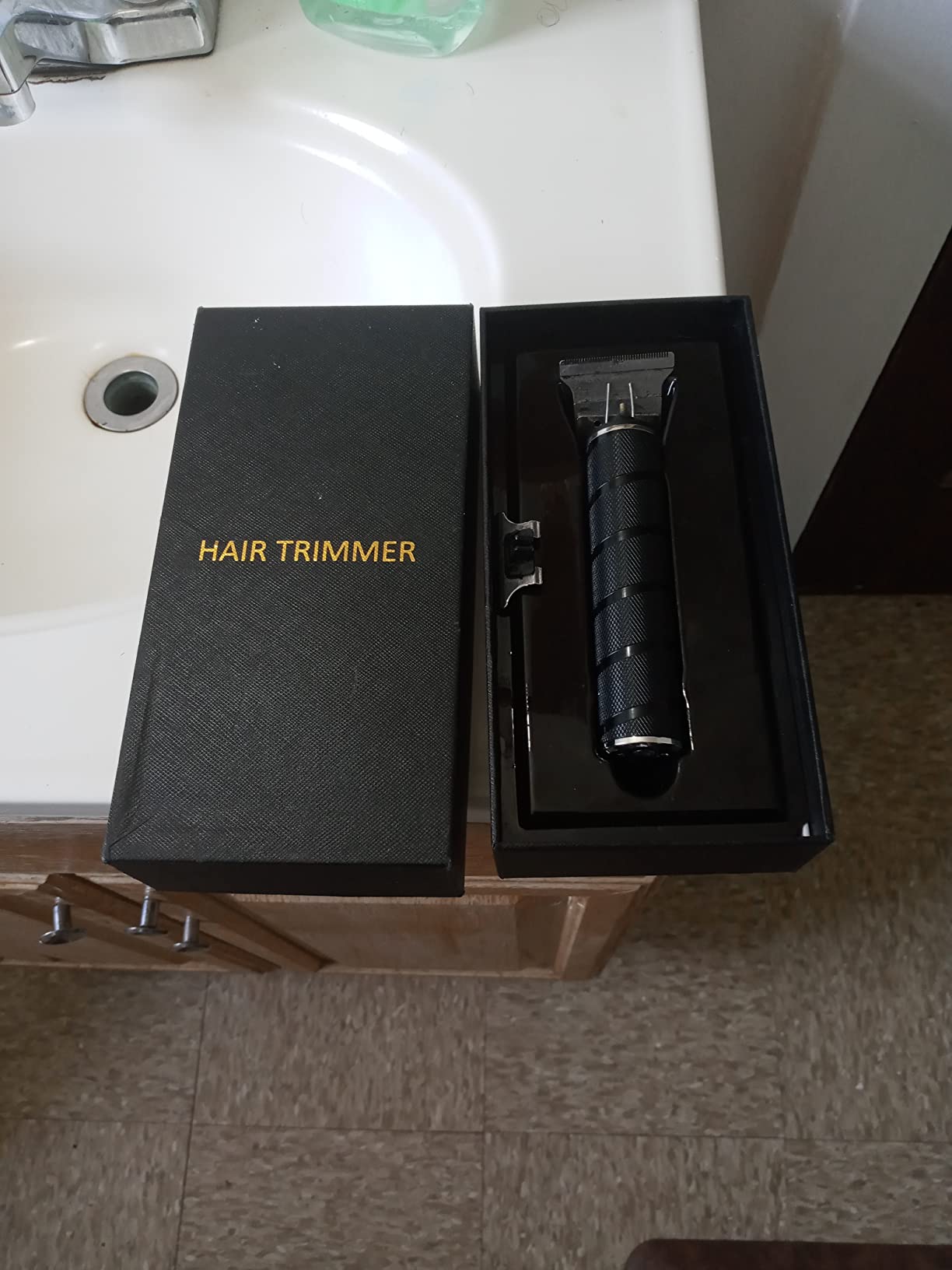 Ufree Beard Trimmer for Men, T-Blade Hair Trimmer, Zero Gap Edger Clippers customer photo 1