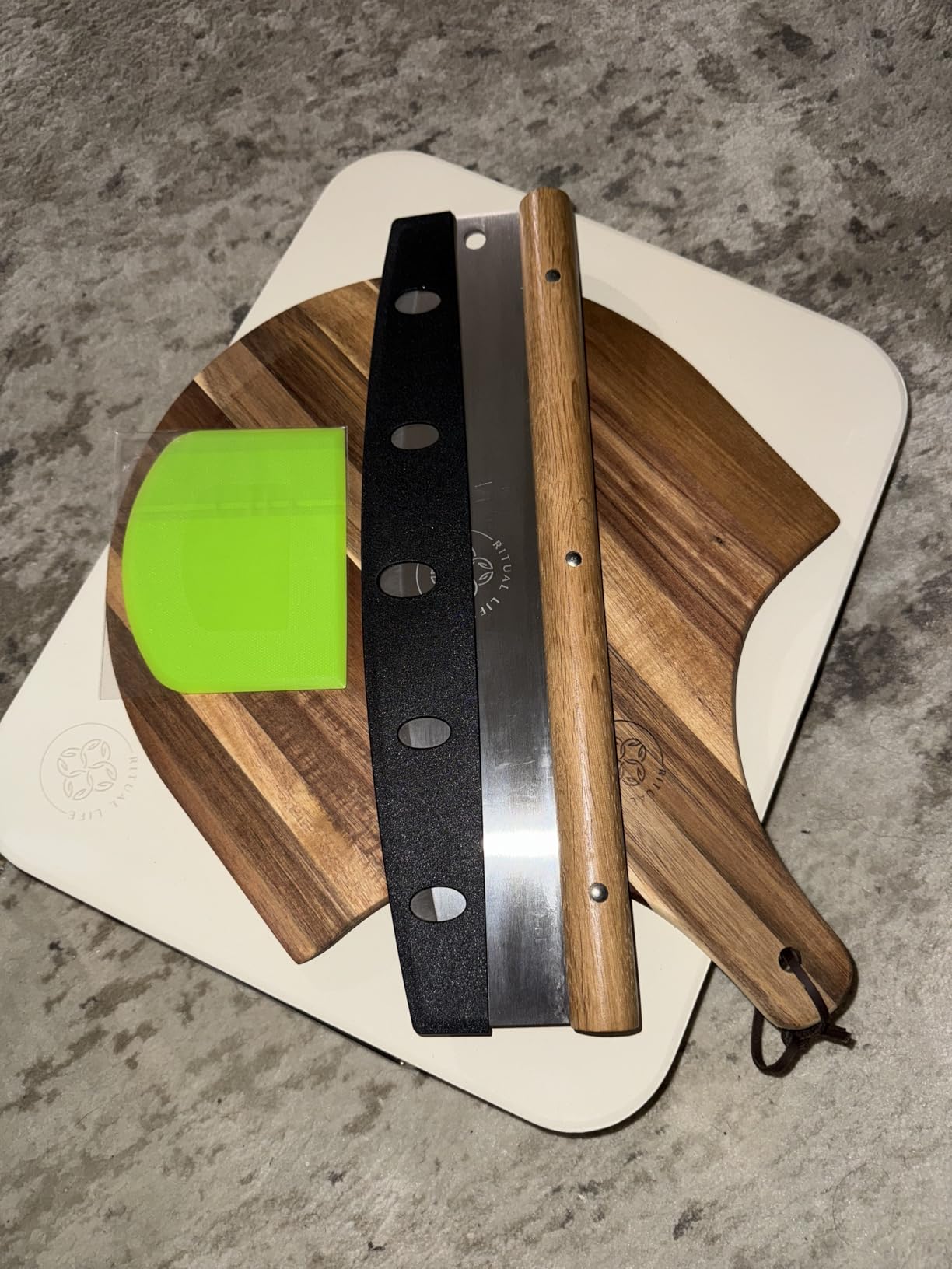 Pizza Stone for Oven and Grill Set - 5PCS Pizza Making Accessories Kit - 15 inch Pizza Stone with Handles, Pizza Peel, Pizza Cutter, Dough Tool - Baking Stone for Bread - Large Rectangular Oven Stones customer photo 2