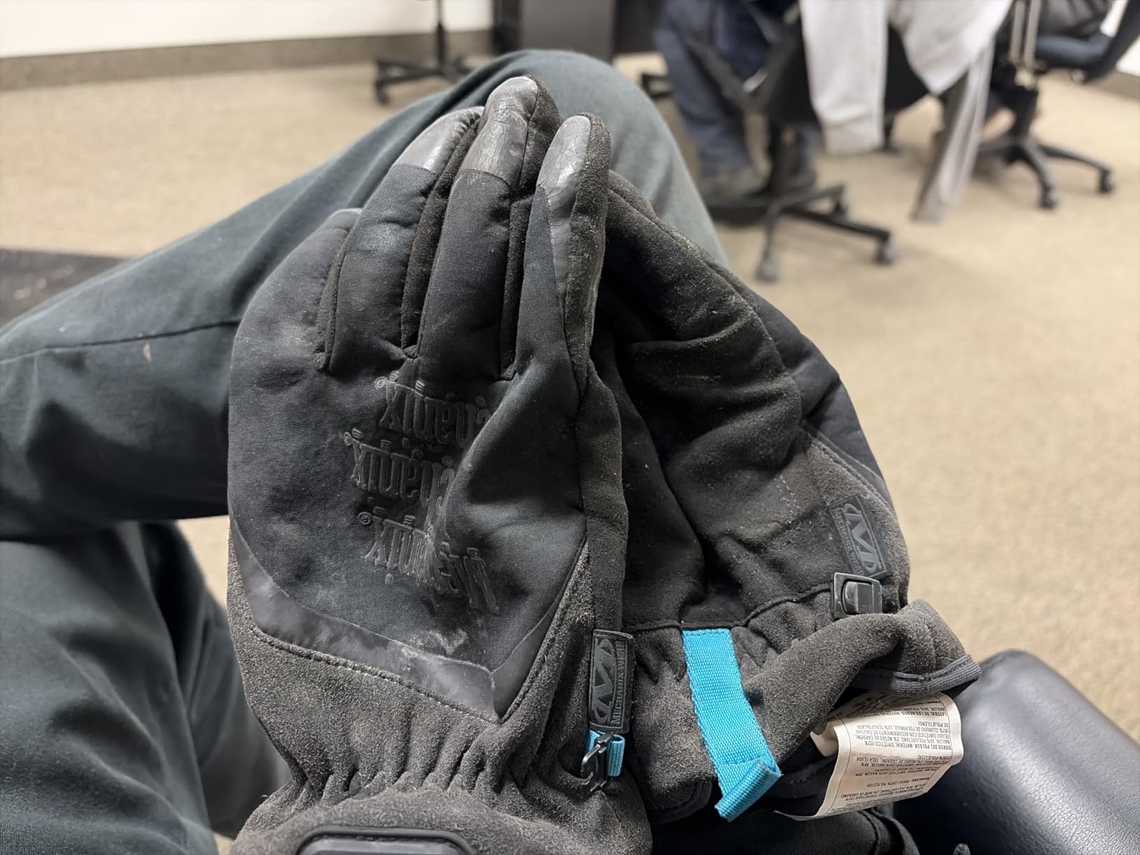 Mechanix Wear ColdWork FastFit Winter Work Gloves Black/Gray Large customer photo 2