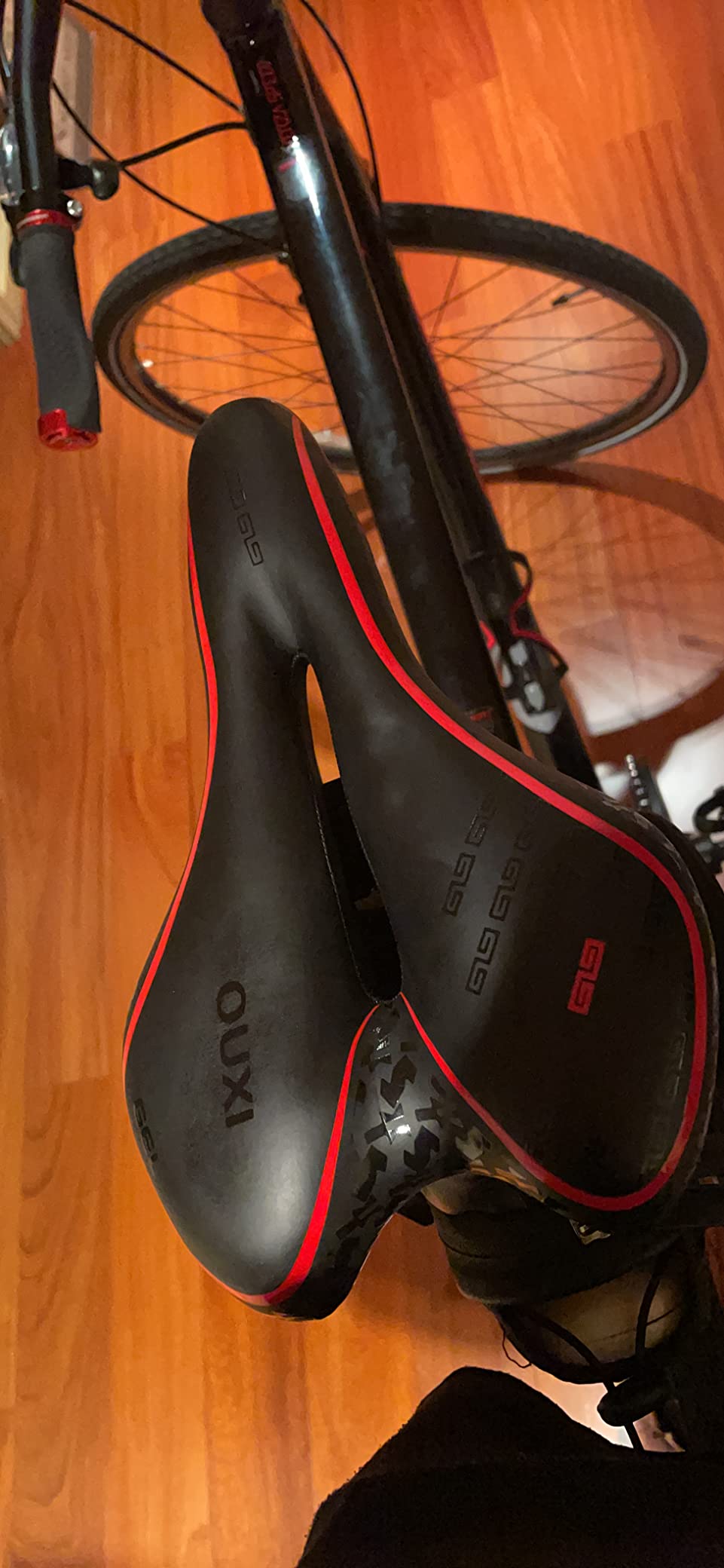OUXI Comfort Bike Seat Comfortable Gel Bicycle Saddle Replacement Soft Padded with Shock Absorbing Waterproof for MTB Mountain Bike Road Bike Exercise Bike Men Women and Ladies customer photo 2