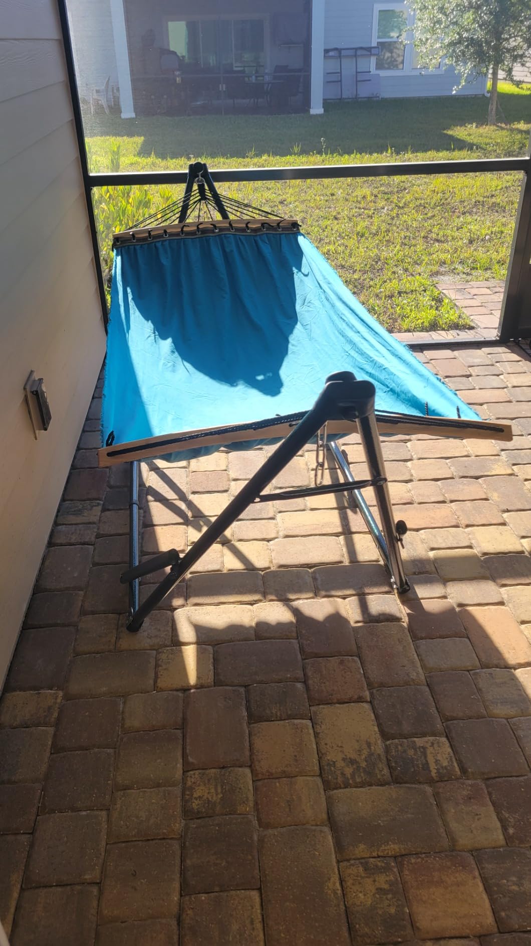 Tranquillo 2-Person 600lbs Instant Hammock with Stand, Black customer photo 2