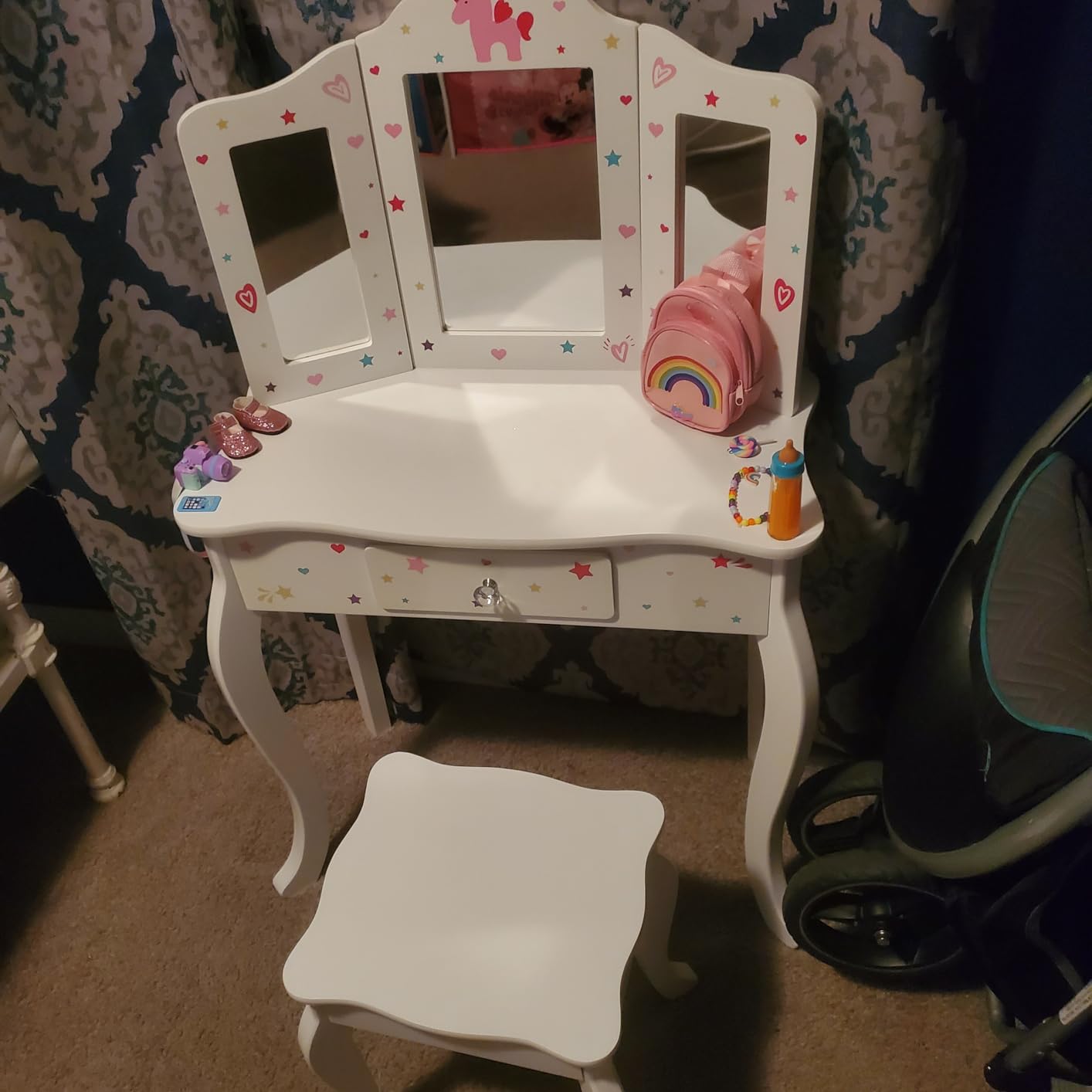 UTEX Unicorn-Themed Kids Vanity Set with Drawer for Little Girls customer photo 2