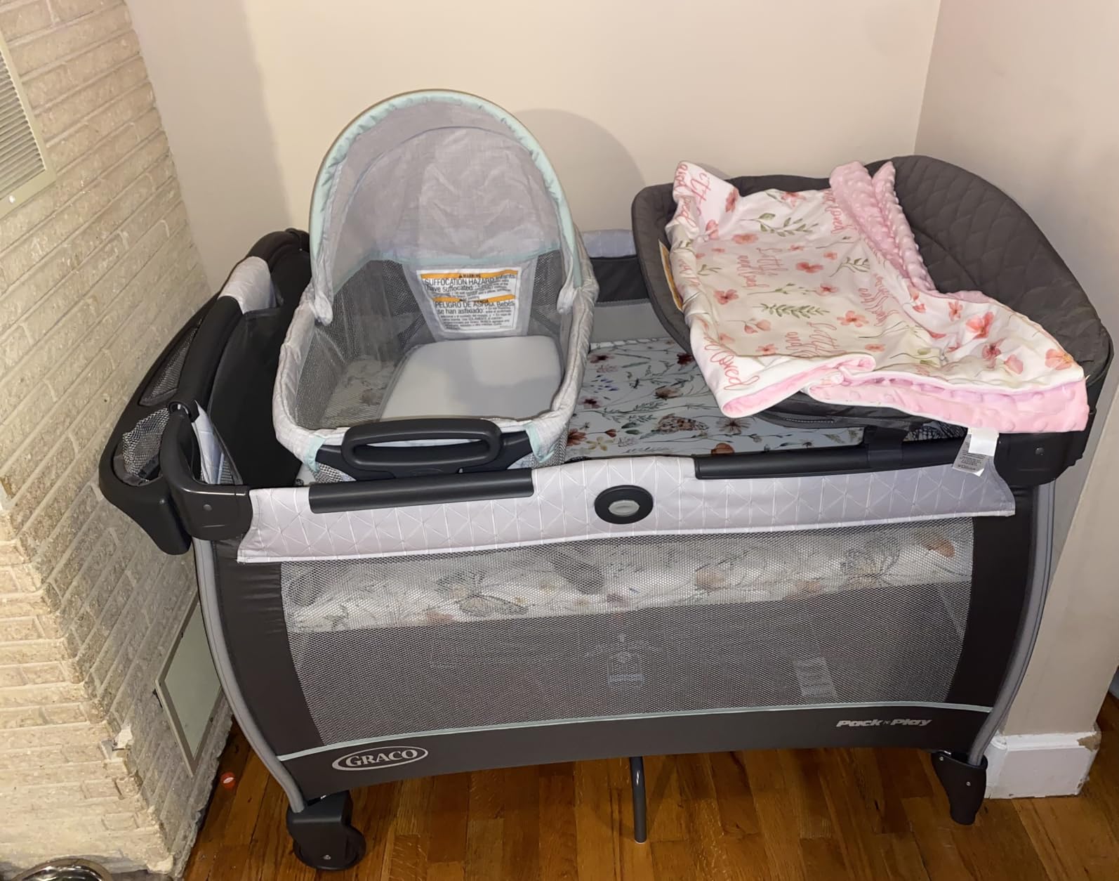 Graco Day2Dream Pack 'n Play Playard, Lo customer photo 1