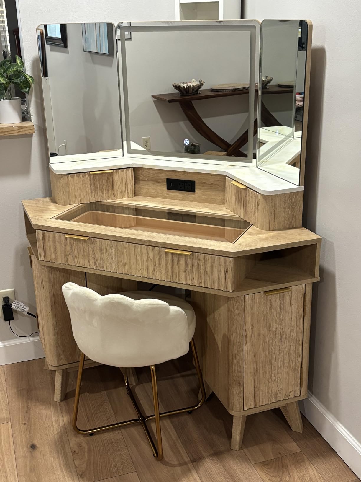Hillsdale Catalina Vanity Stool for Make-up Rooms and Bathrooms customer photo 1