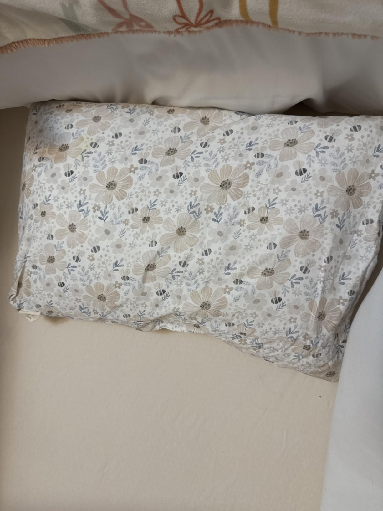 KeaBabies Organic Toddler Pillow with Pillowcase, Jumbo 14X20 (KeaFriends) customer photo 2