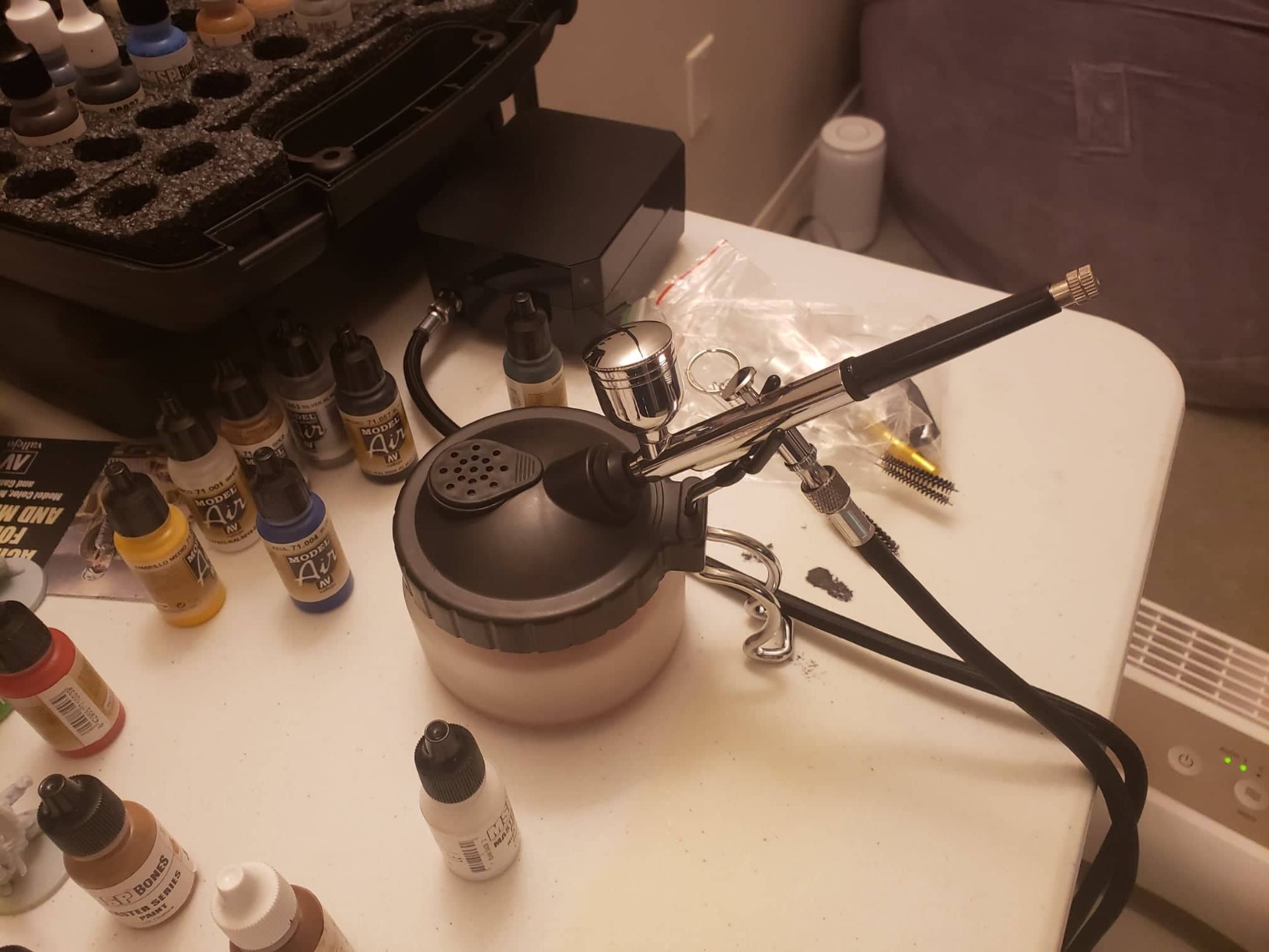Gocheer Airbrush Kit,Upgraded 48 PSI Dual-Action Airbrush Set customer photo 1