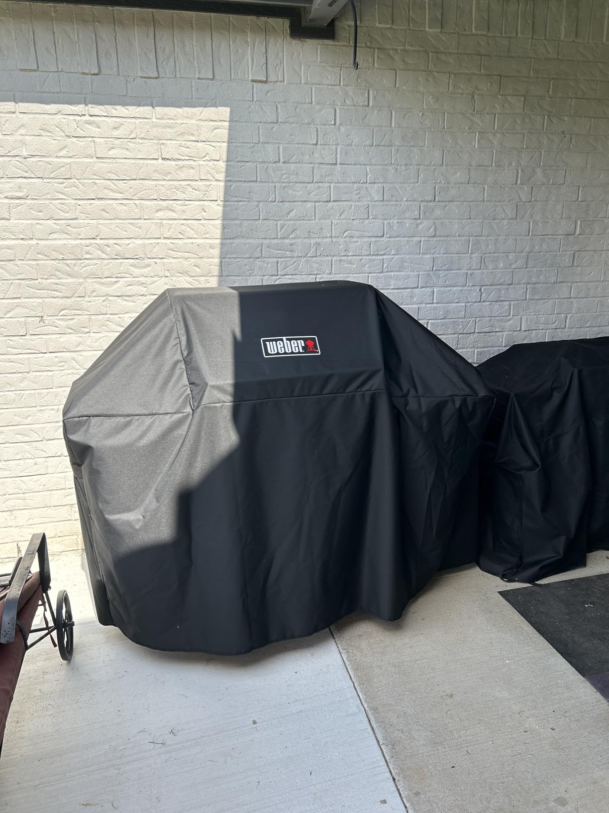Weber® Premium Outdoor Grill Cover for Select Genesis® Gas Grills, Black customer photo 1