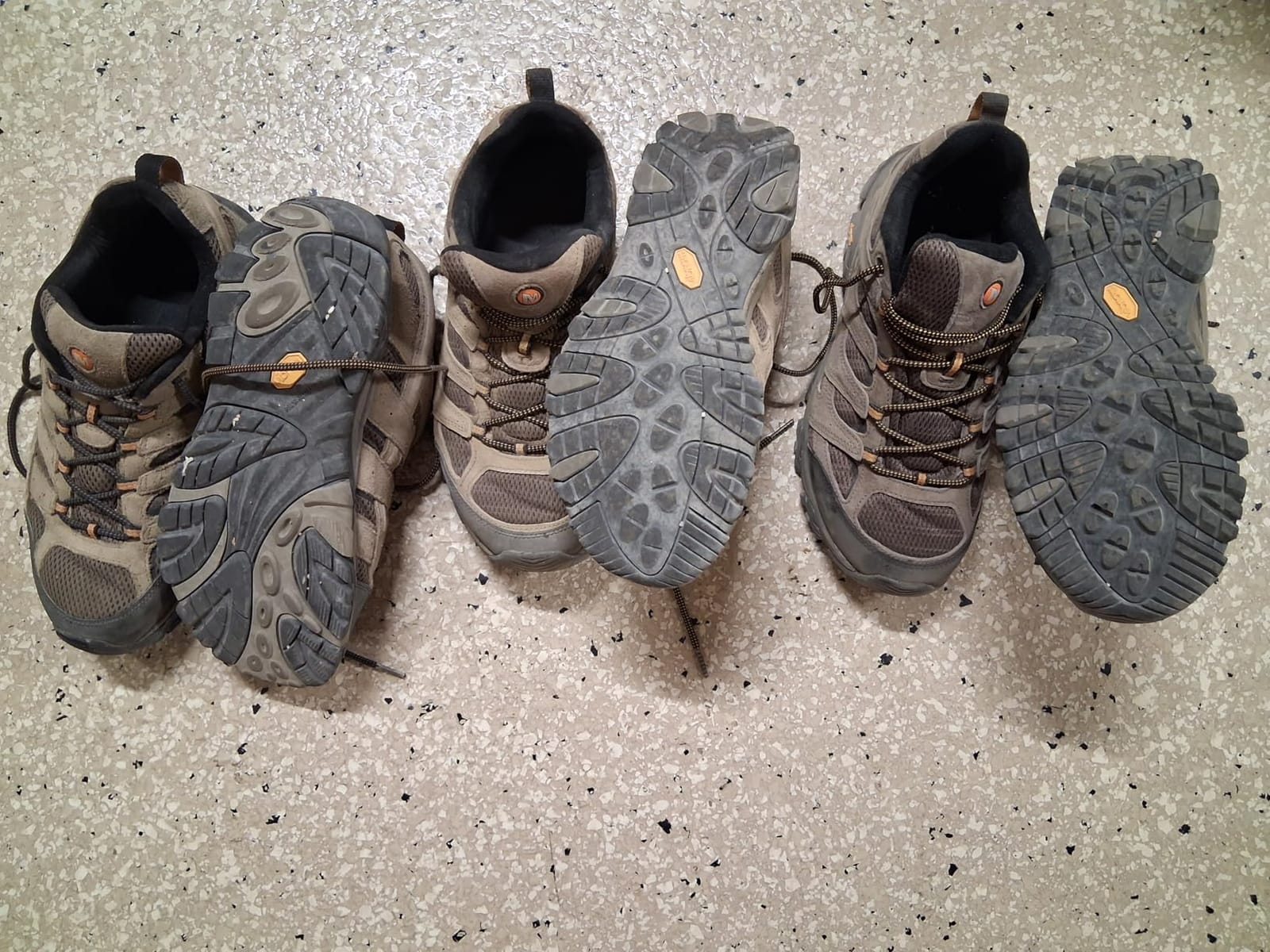 Merrell Men's Moab 3 Hiking Shoe customer photo 1