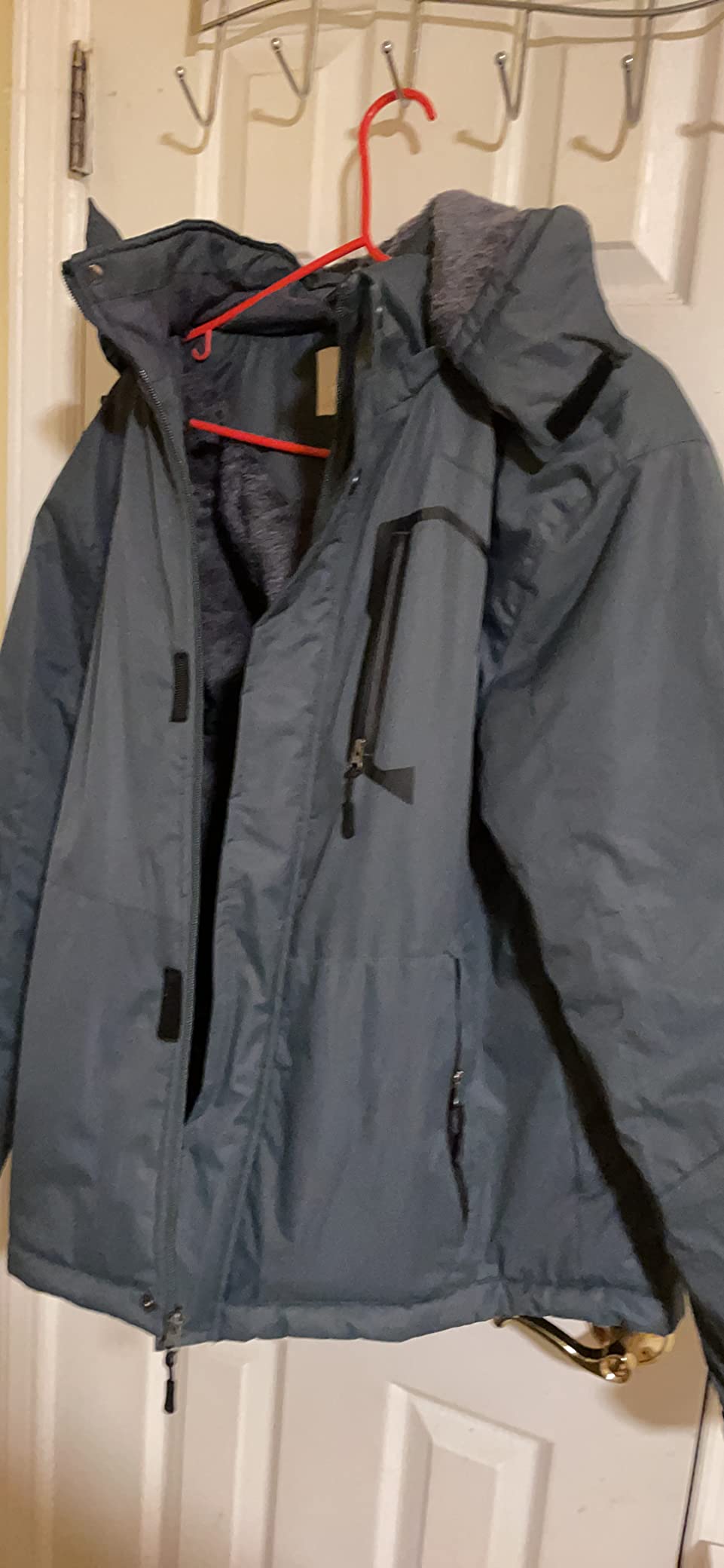 CREATMO US Men's Mountain Waterproof Ski Jacket - Windproof Snowboarding Warm Winter Coat Raincoat customer photo 2