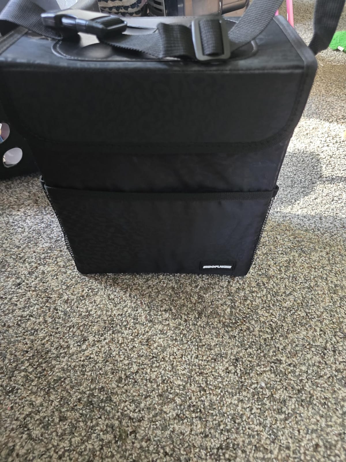 SIBOFUEGO Cute Car Trash Can with Lid – Multipurpose Collapsible Trash Bin for Car, Leak-Proof Organizer, Waterproof Garbage Can with Storage Pockets & Adjustable Straps, 2 Gallons (Black Leopard) customer photo 1