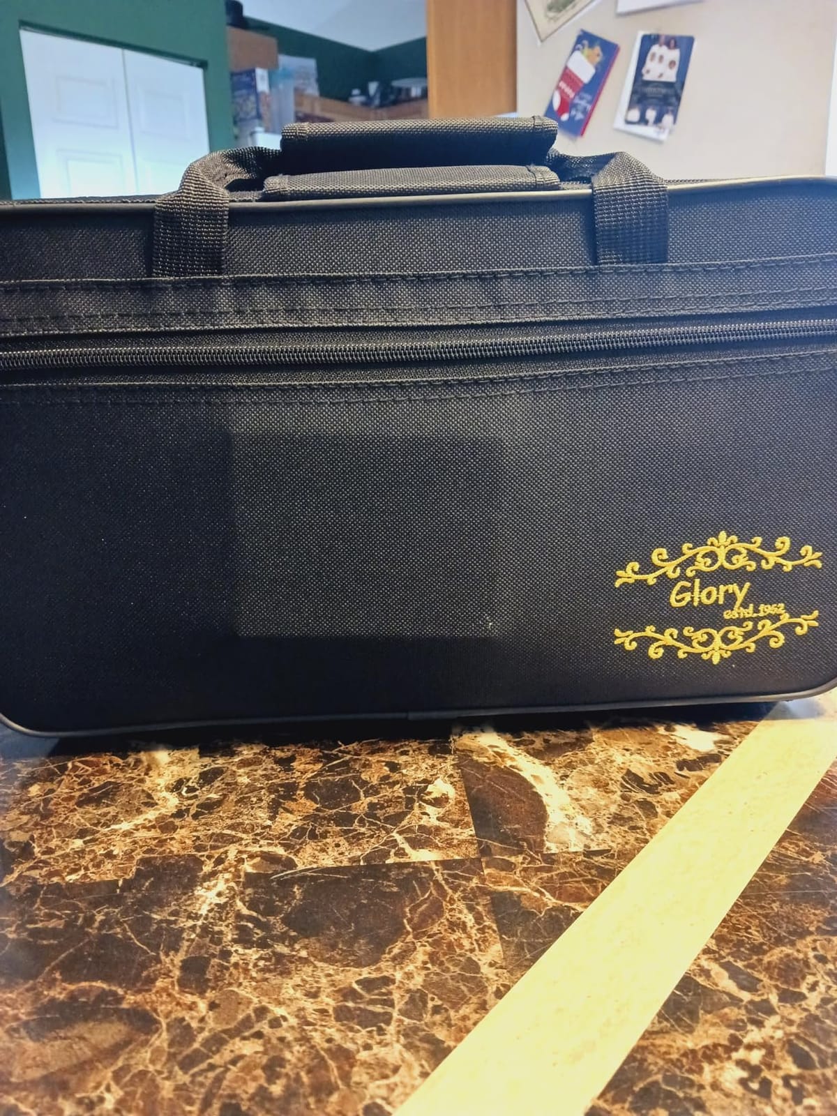 Glory GLY-PBK Professional Ebonite Bb Clarinet with 10 Reeds, Stand, Hard Case, Cleaning Cloth, Cork grease, Mouthpiece Brush and Pad Brush, Black customer photo 1