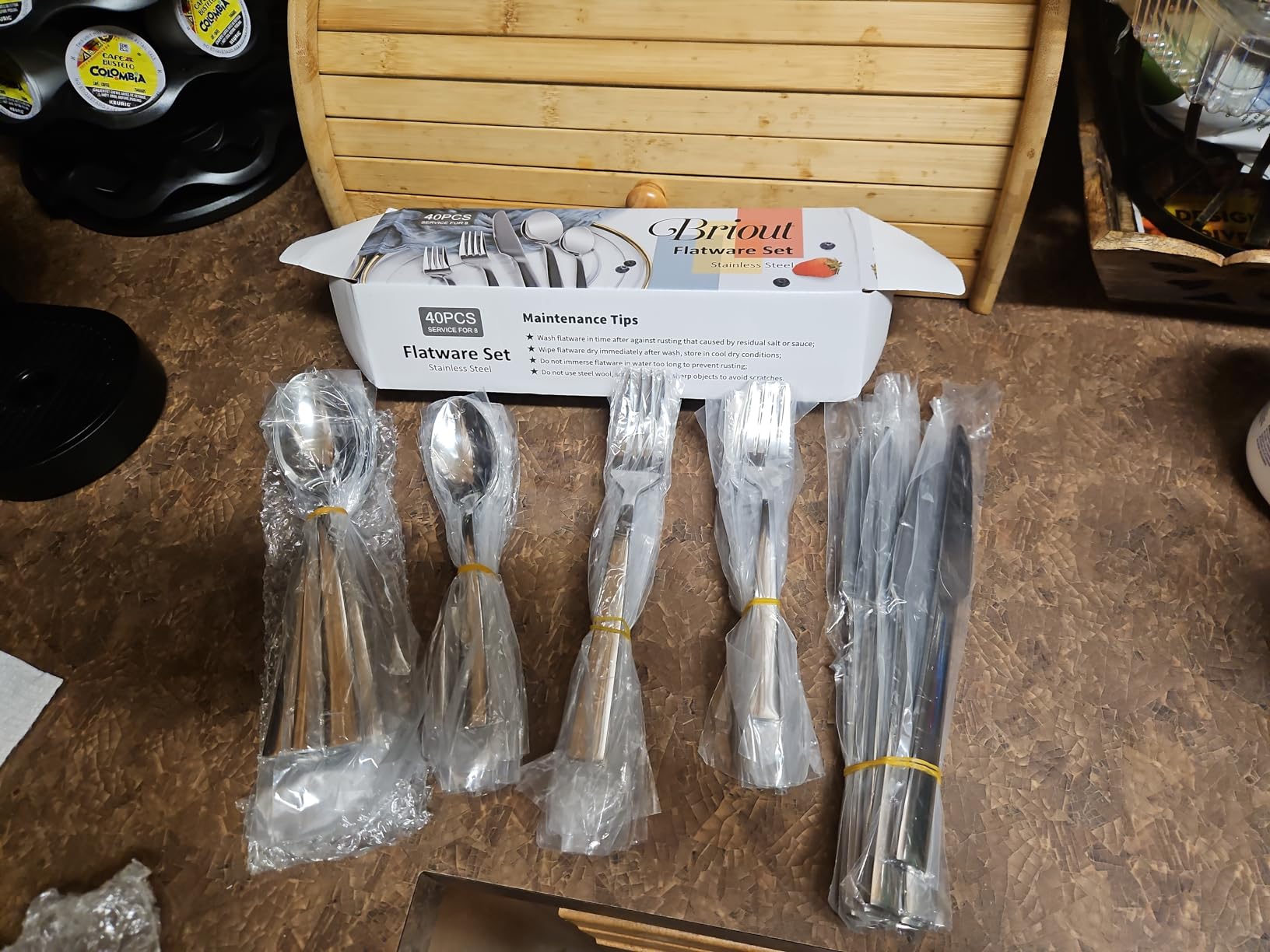 Briout Gold Silverware Set for 8, 40 Pieces Flatware Set Stainless Steel customer photo 1